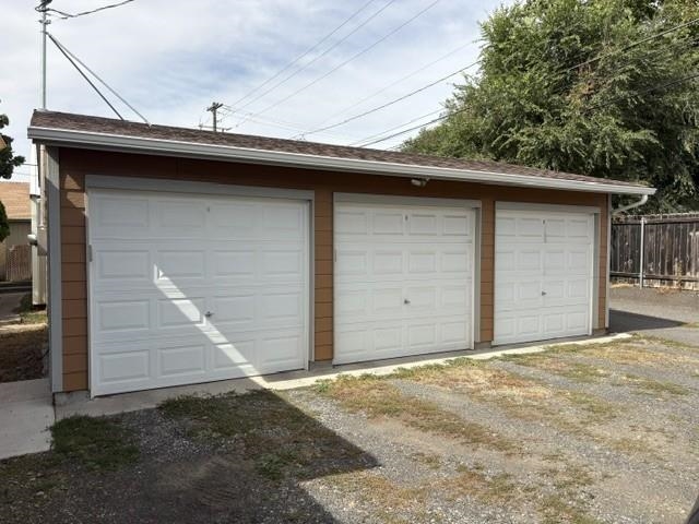 609 E EUCLID Ave - Photo 16