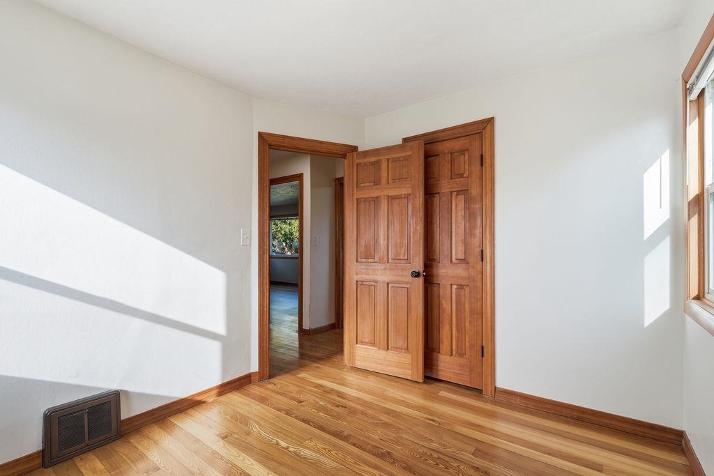 4903 N Elm St - Photo 18