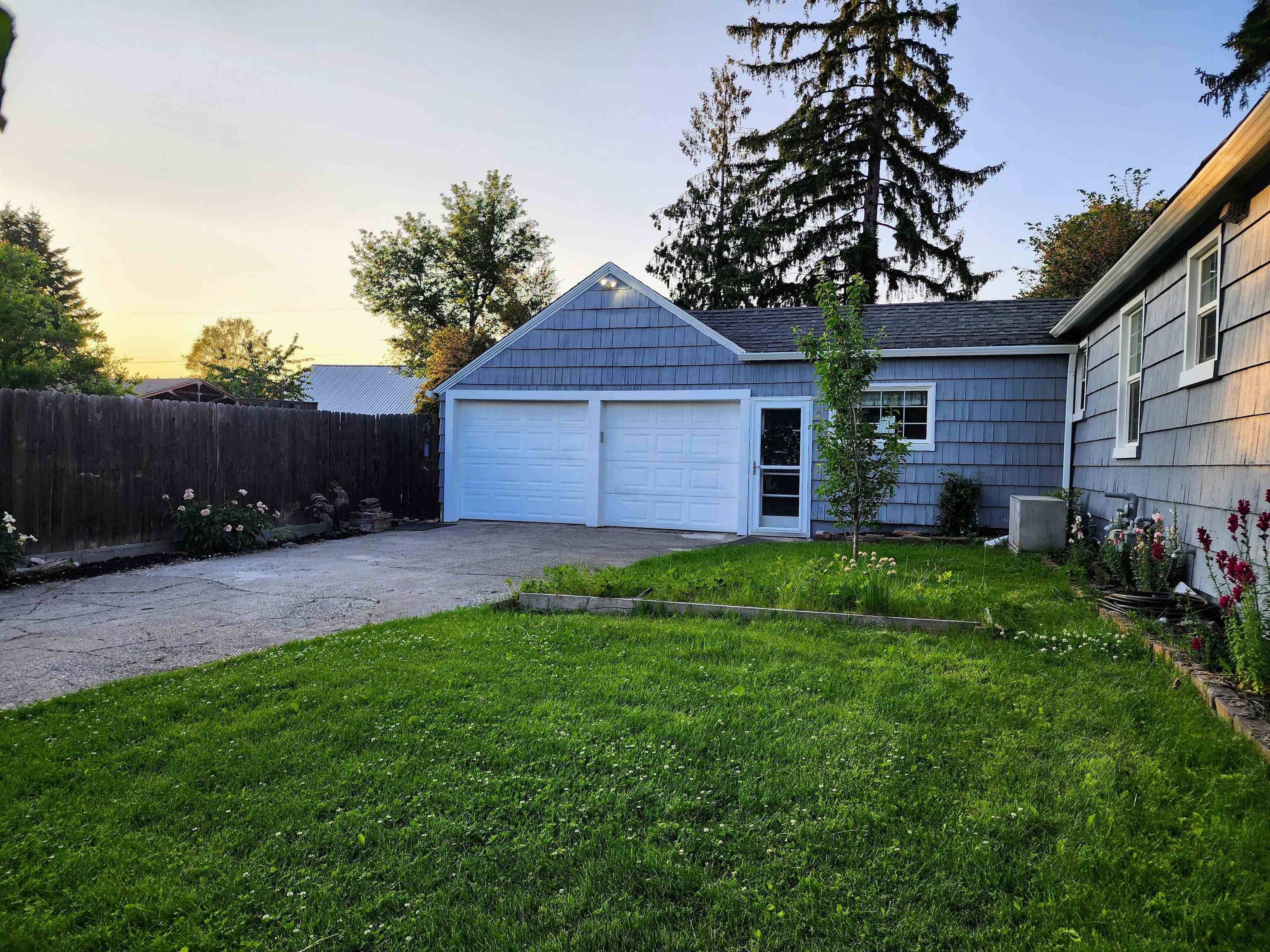 4107 N Bessie Rd - Photo 8