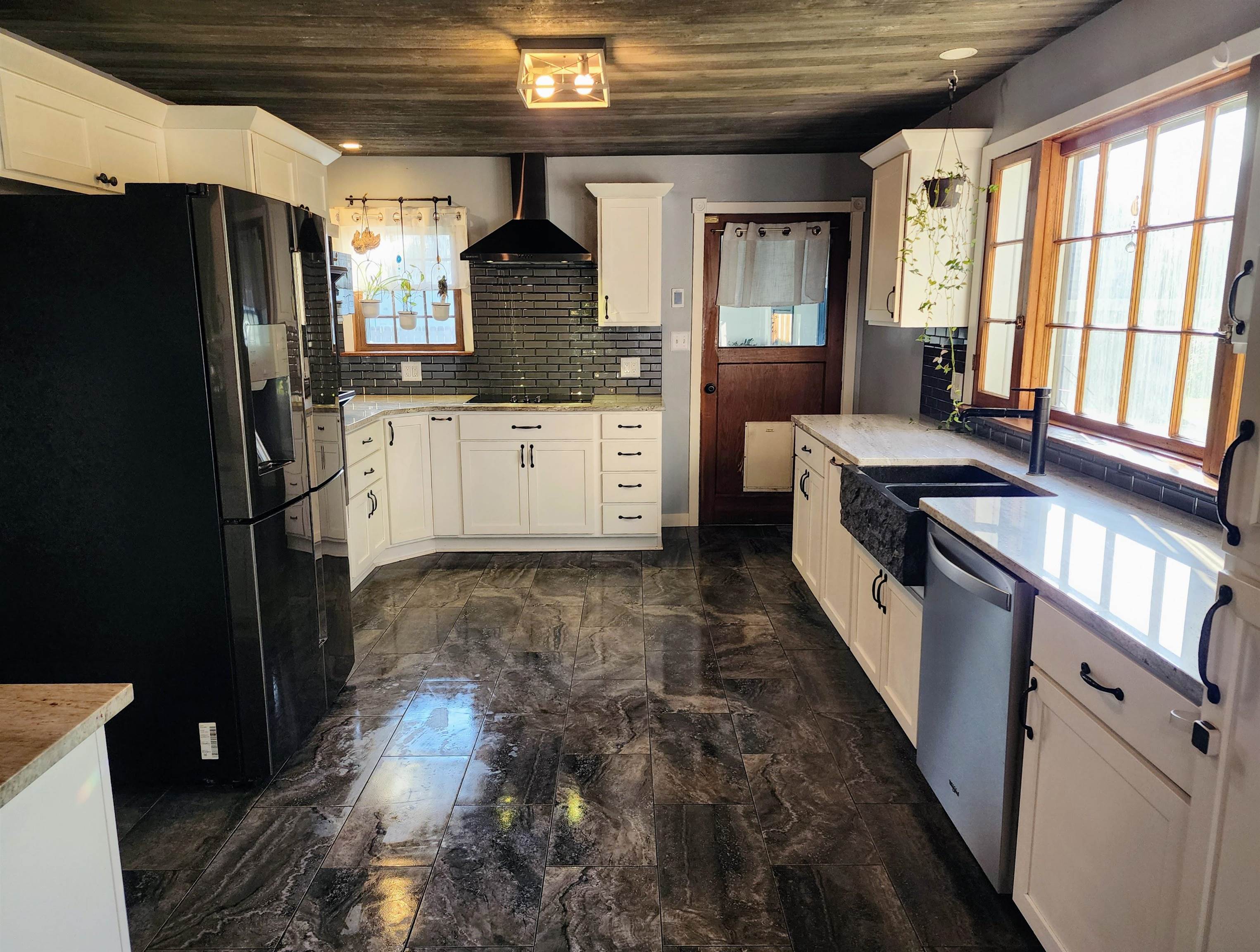 4107 N Bessie Rd - Photo 9