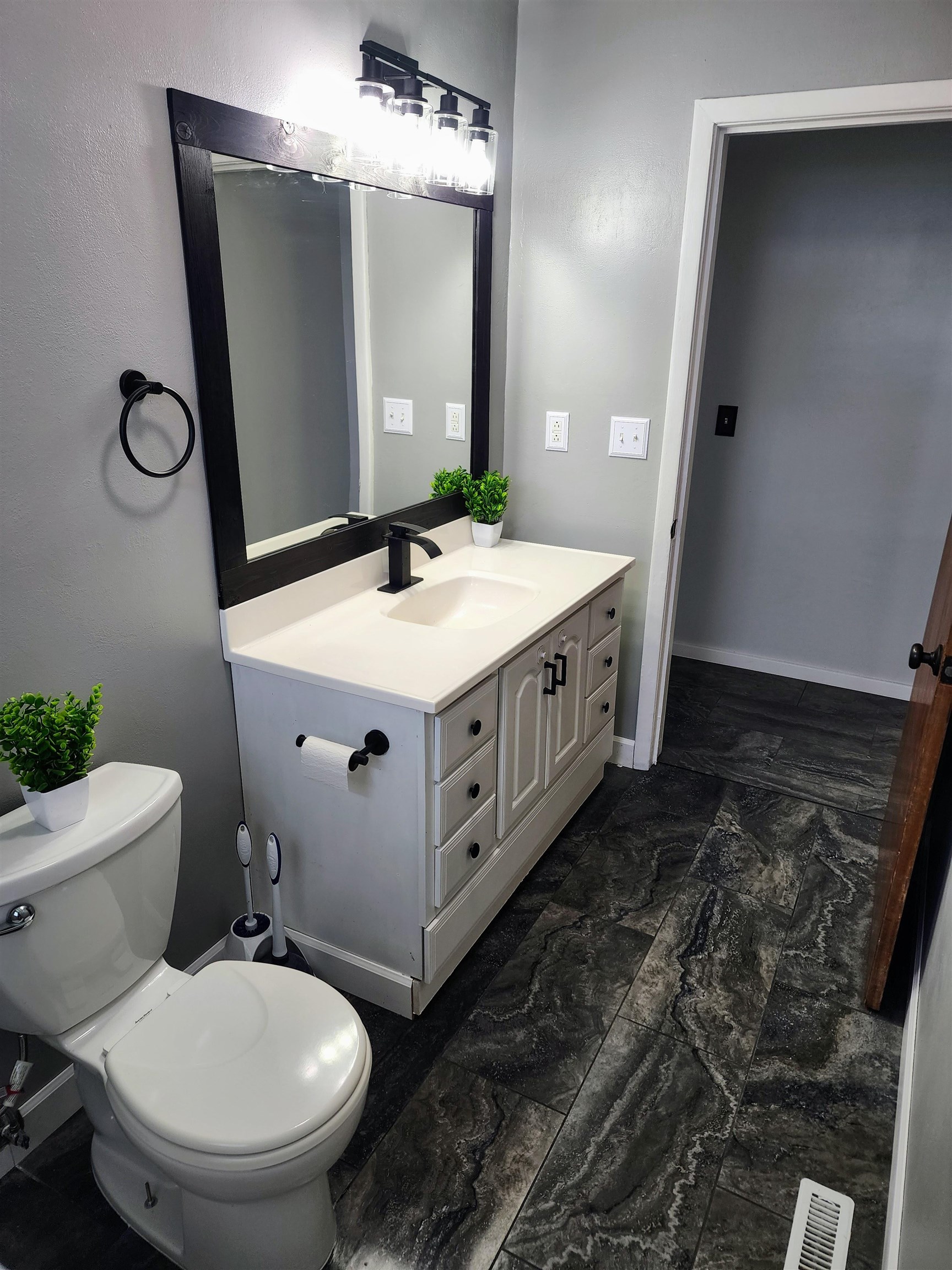4107 N Bessie Rd - Photo 19