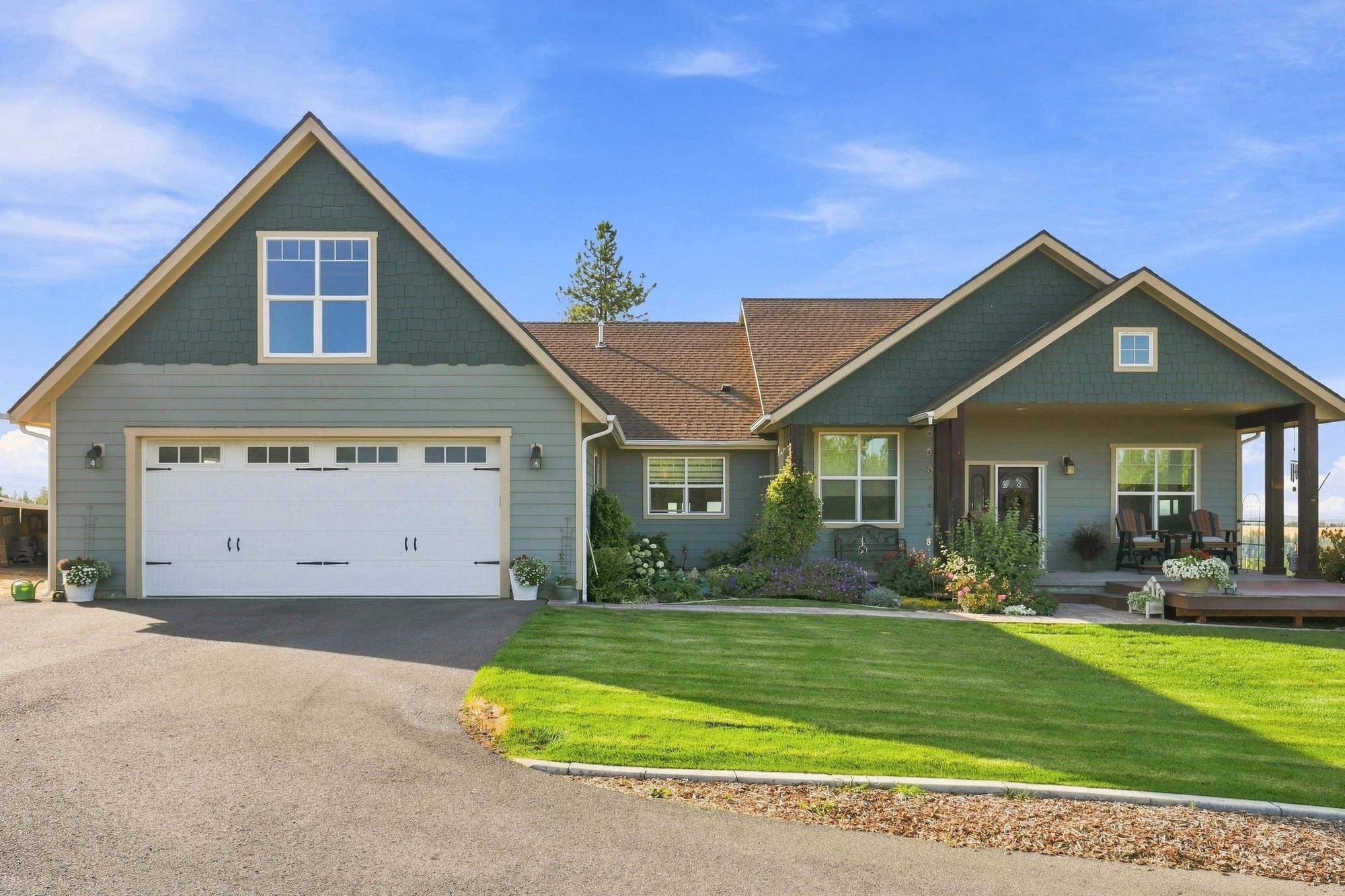 6329 N Thierman Rd - Photo 1