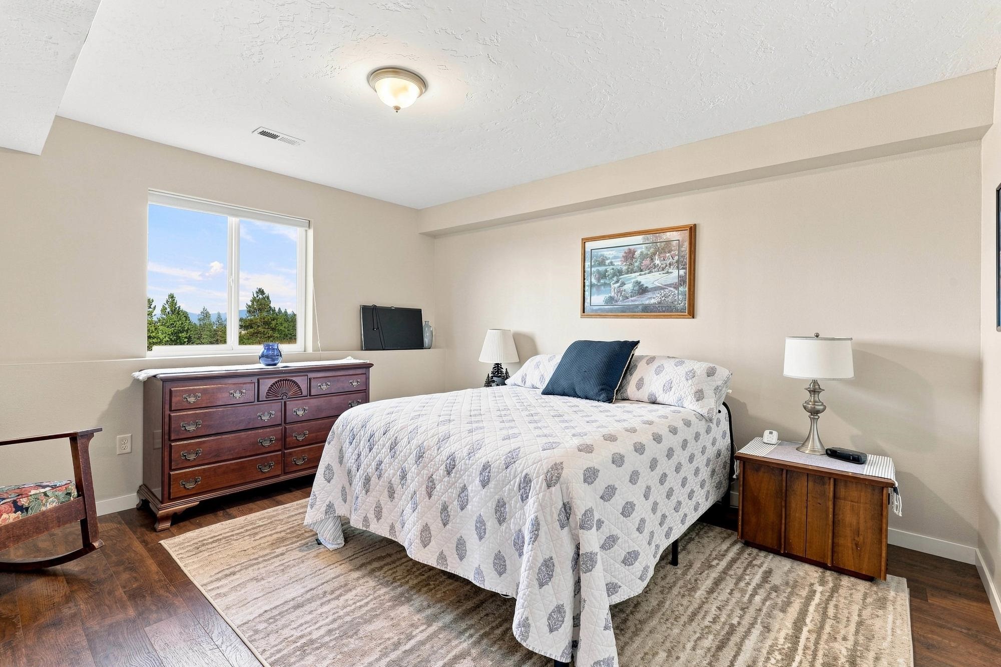 6329 N Thierman Rd - Photo 24