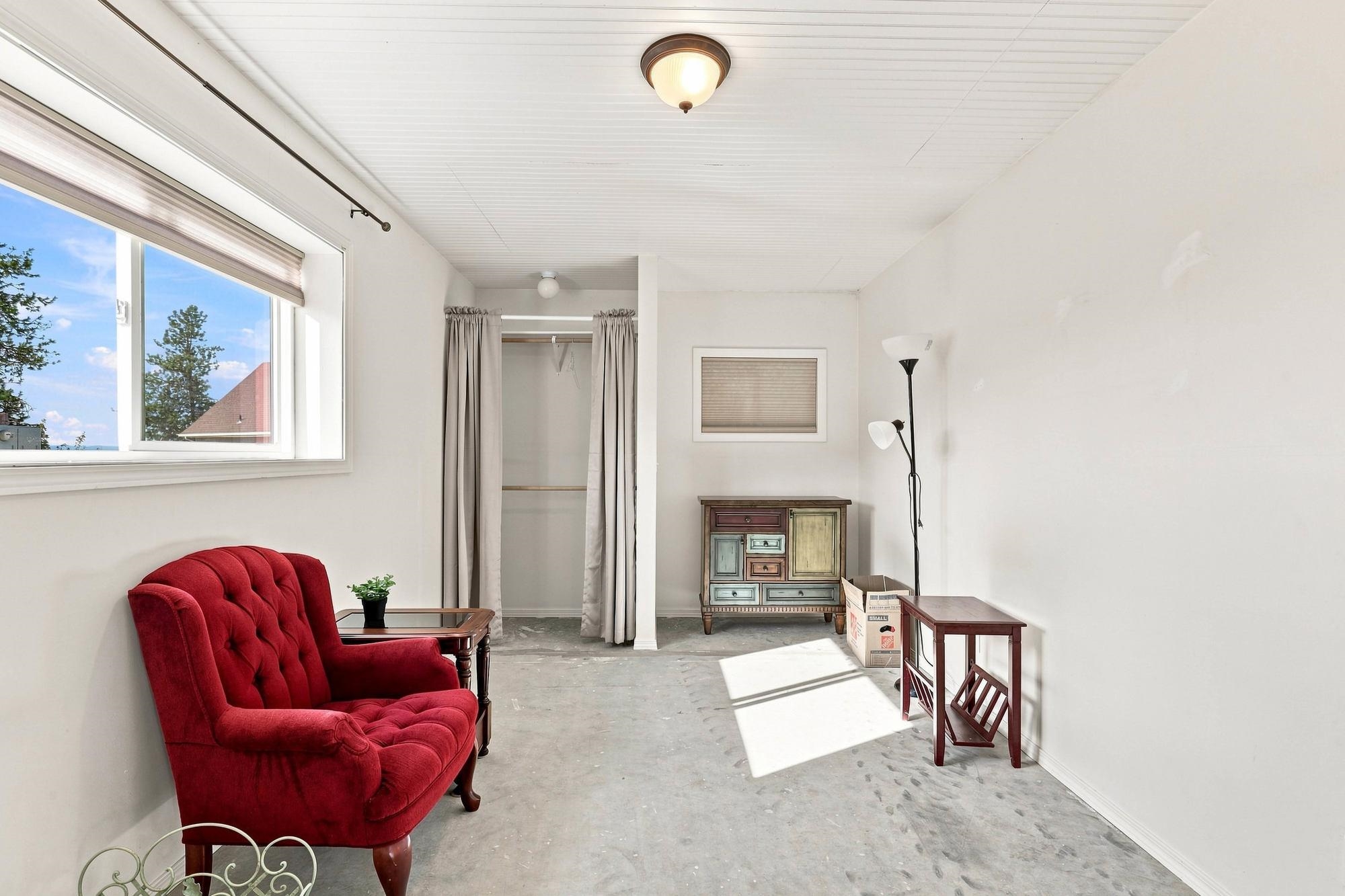 6329 N Thierman Rd - Photo 39