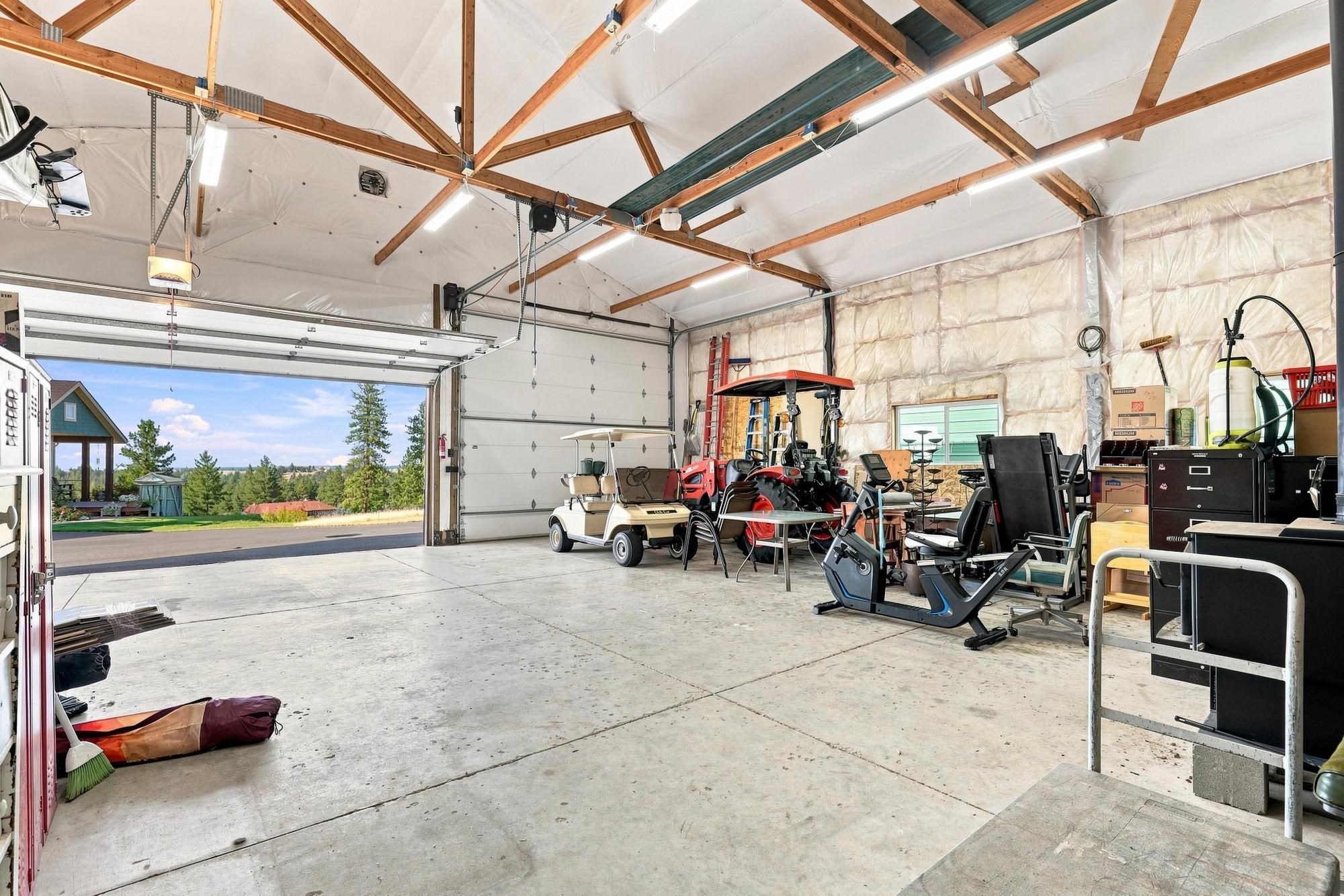 6329 N Thierman Rd - Photo 36