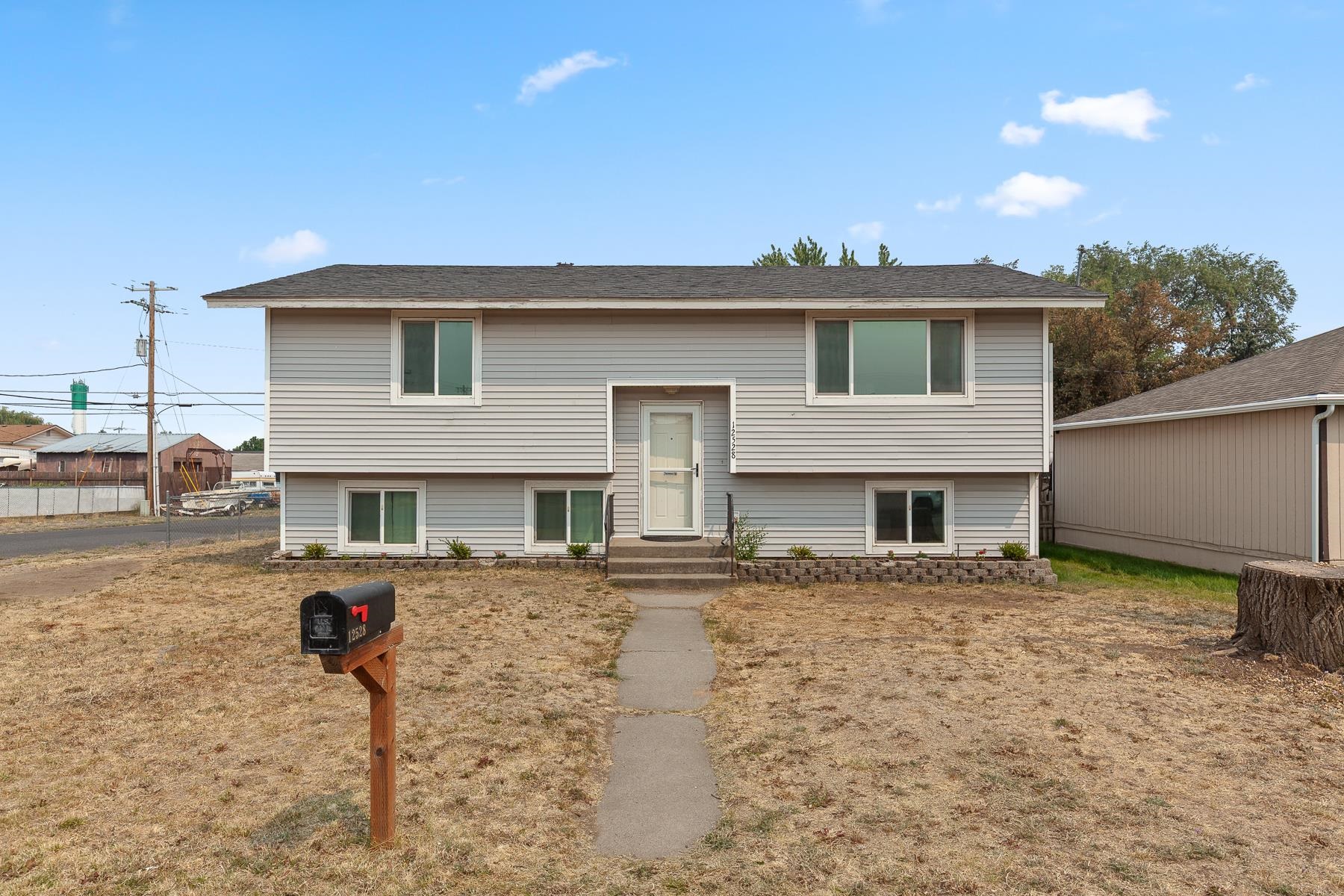 12528 W 13th Ave - Photo 1