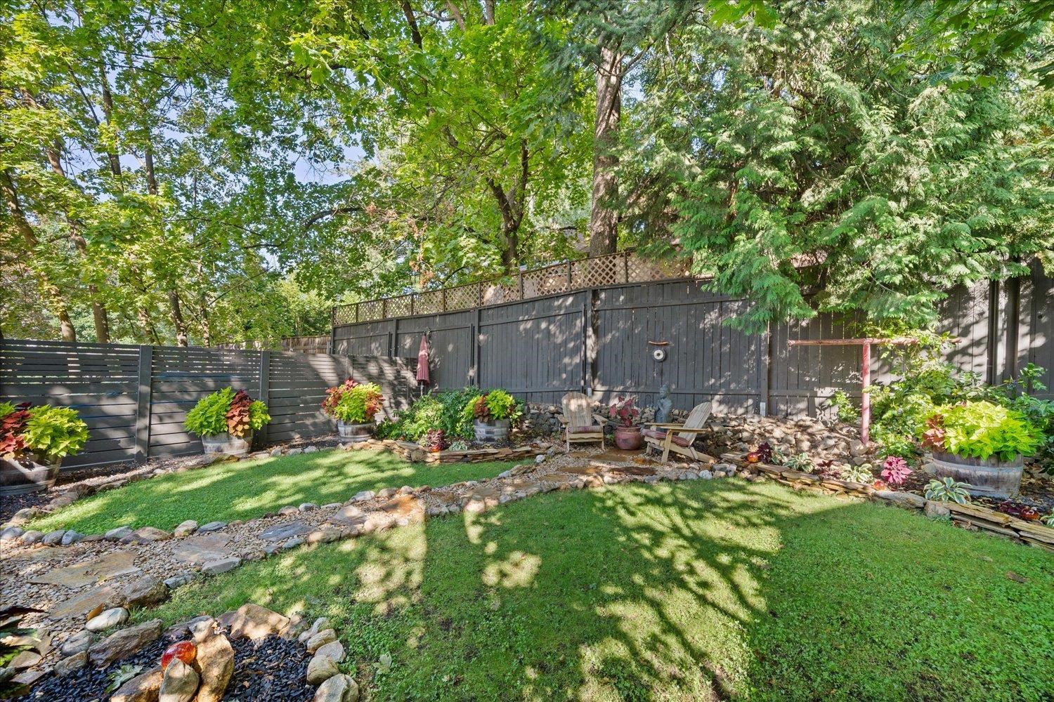 851 S Cowley St - Photo 35