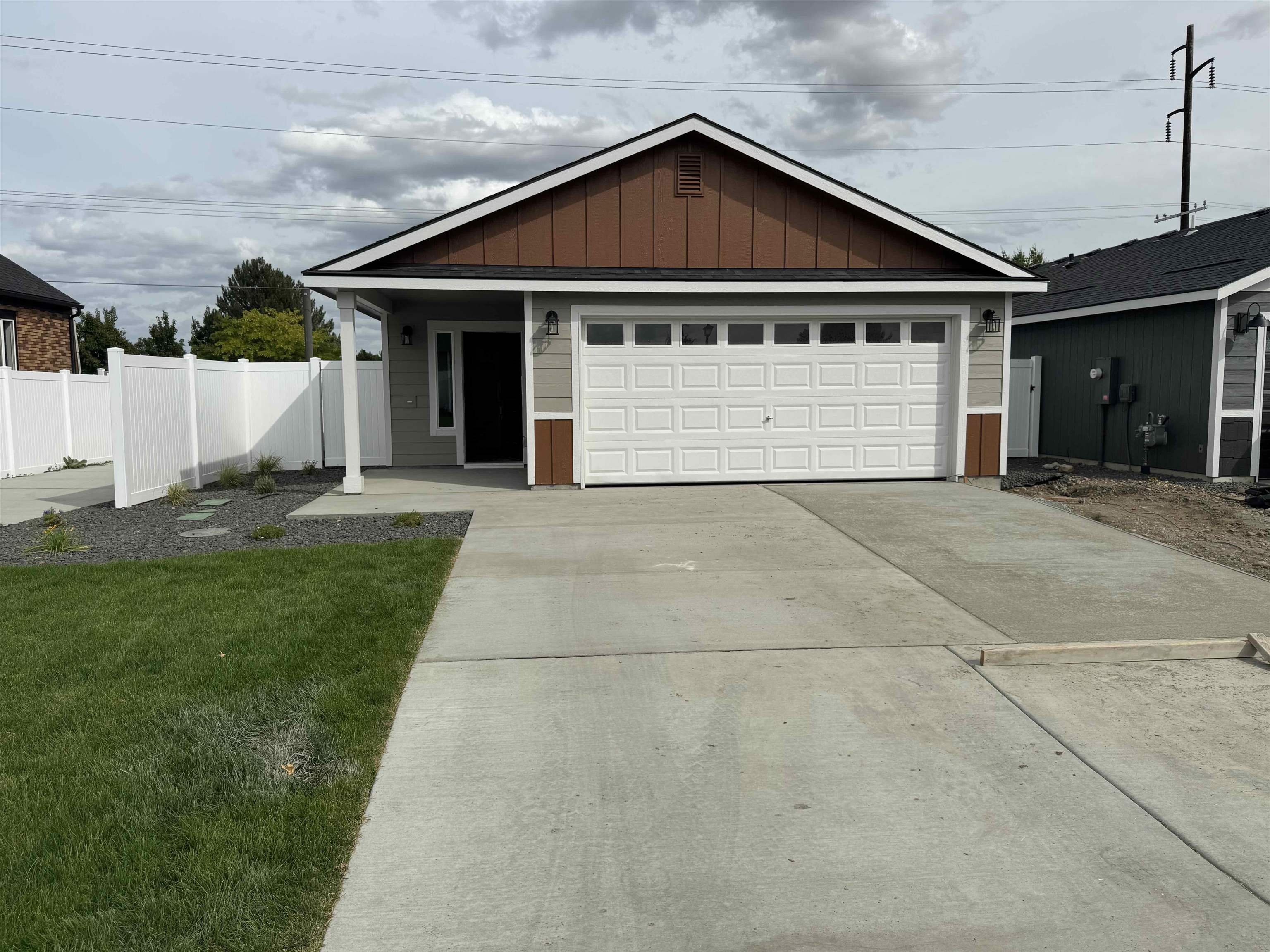 1009 S Century Rd - Photo 1