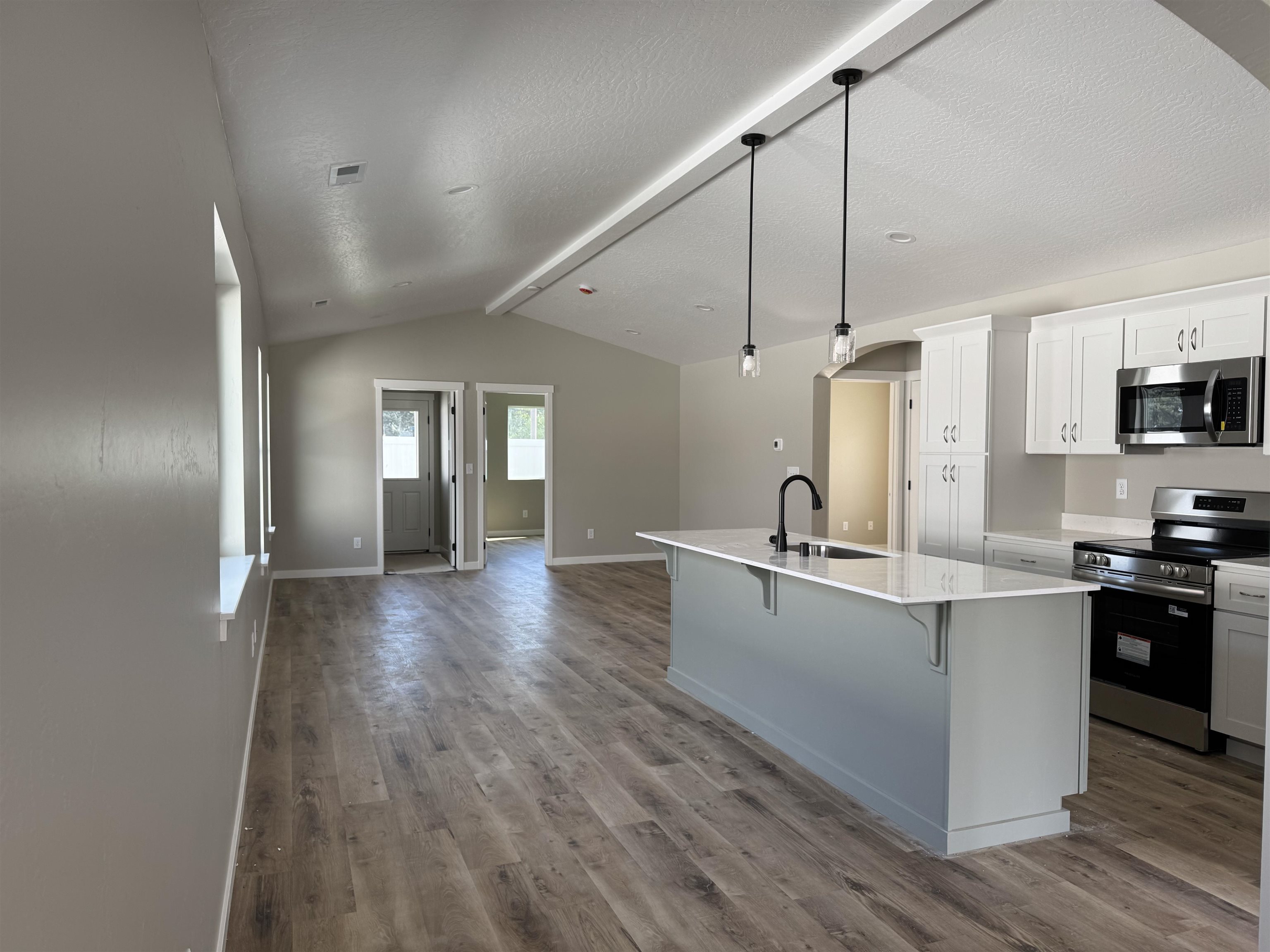 1009 S Century Rd - Photo 3