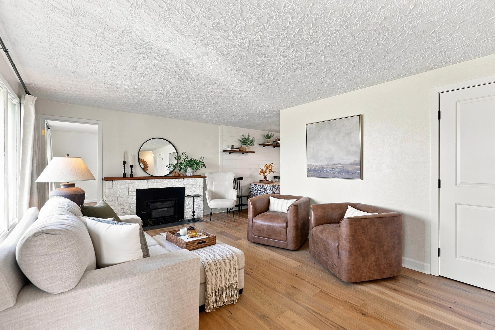 5512 N Fotheringham St - Photo 2