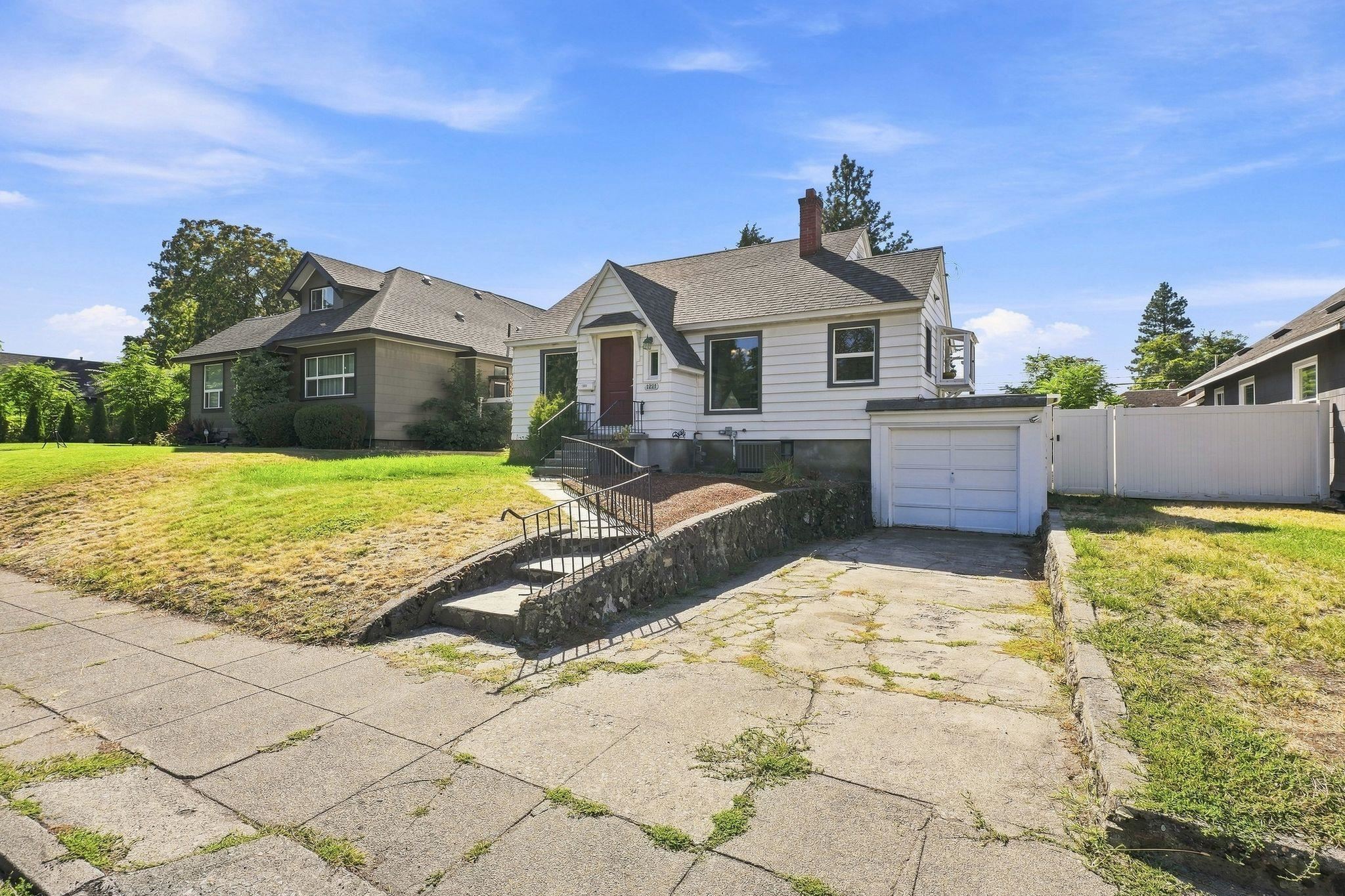 1221 W Garland Ave - Photo 3
