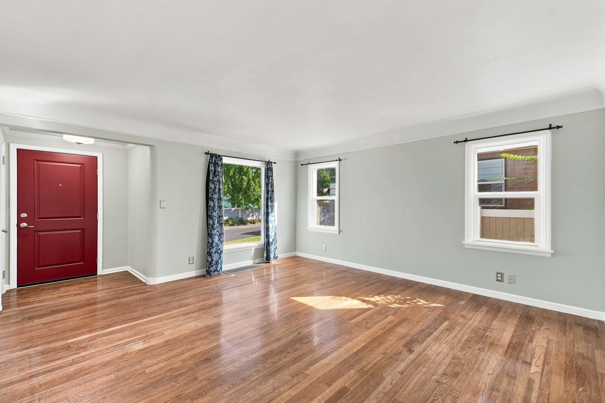 1221 W Garland Ave - Photo 4