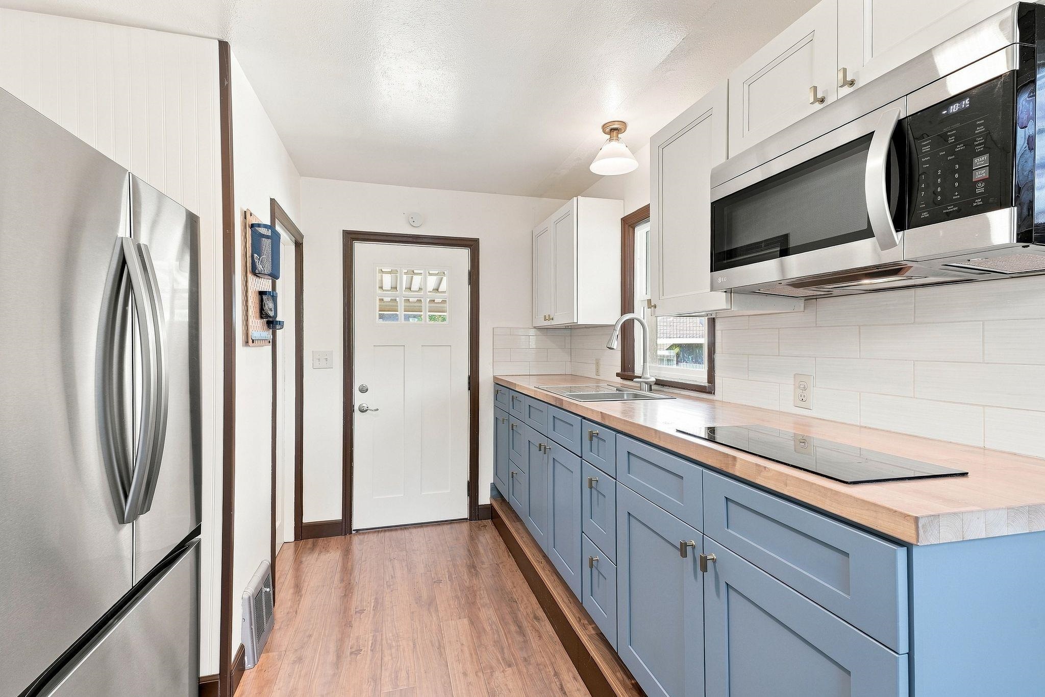 1221 W Garland Ave - Photo 12