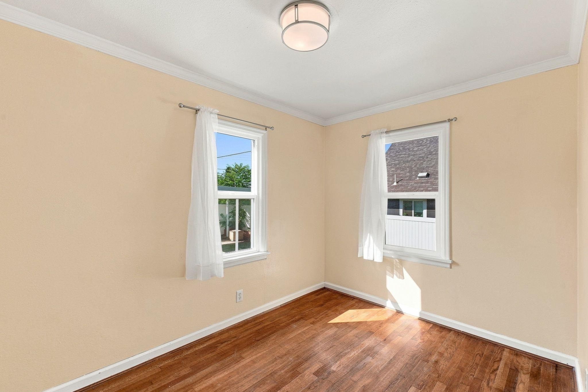 1221 W Garland Ave - Photo 16