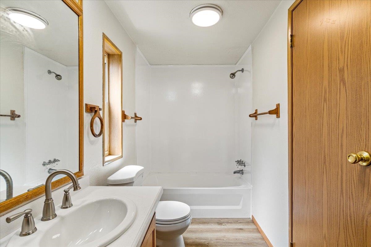 23205 N MADISON Rd - Photo 16