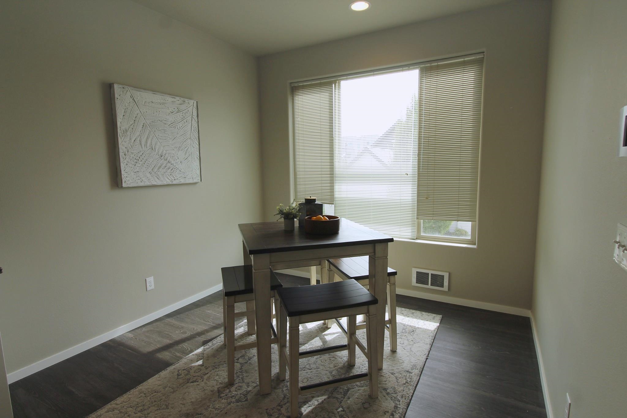 2405 W BRIDGE Ave - Photo 6