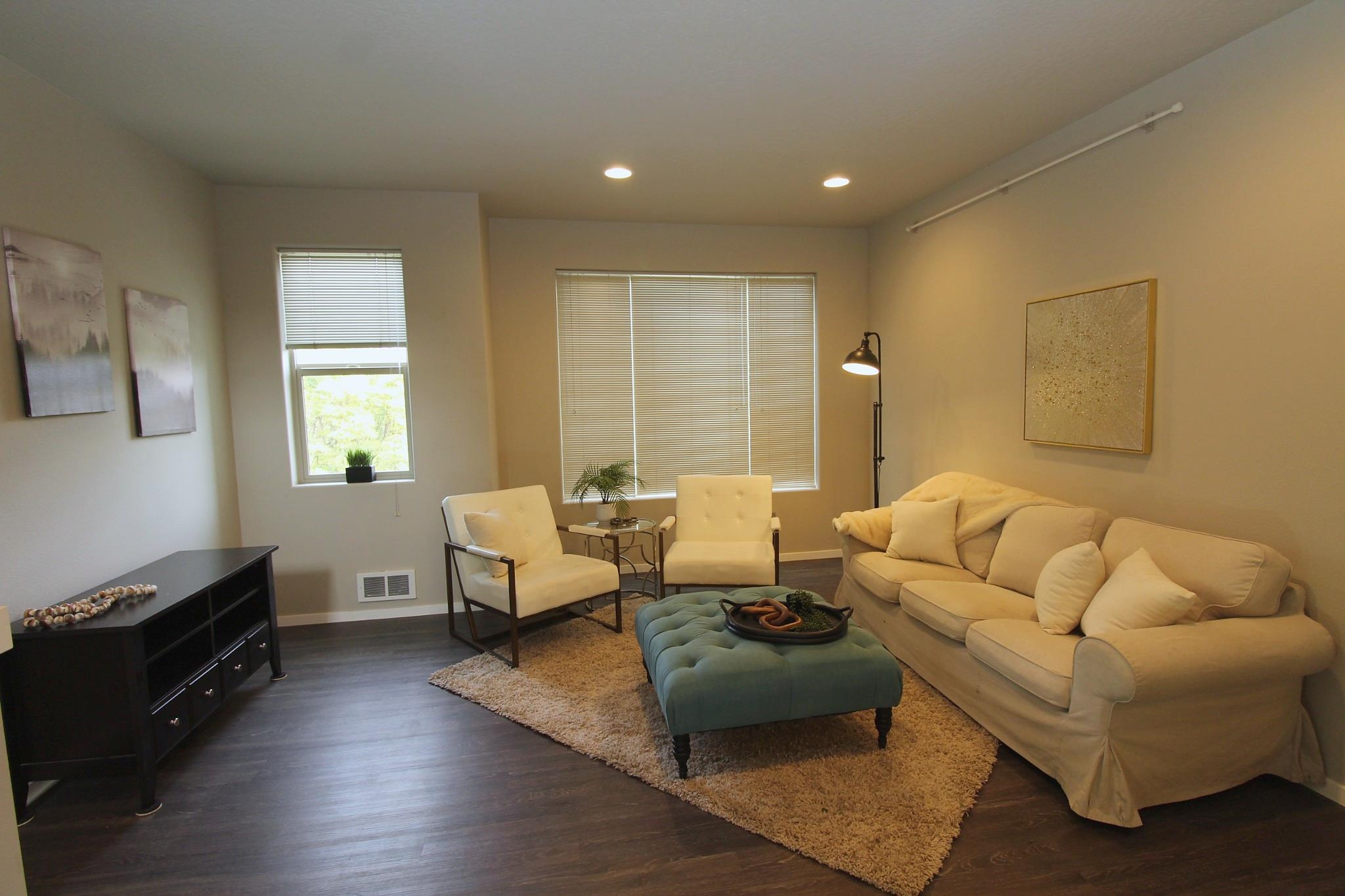 2405 W BRIDGE Ave - Photo 8