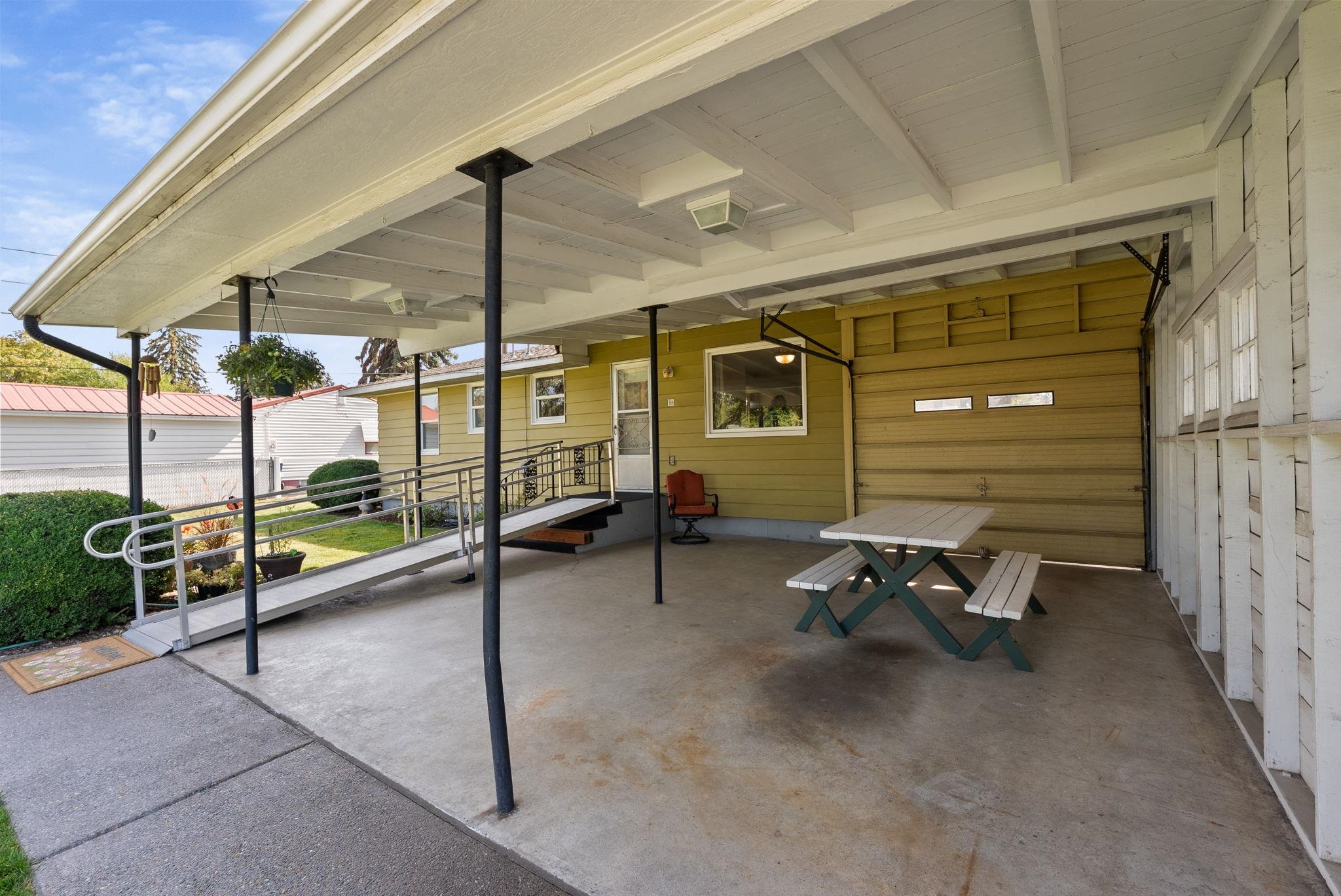 7913 E Indiana Ave - Photo 26