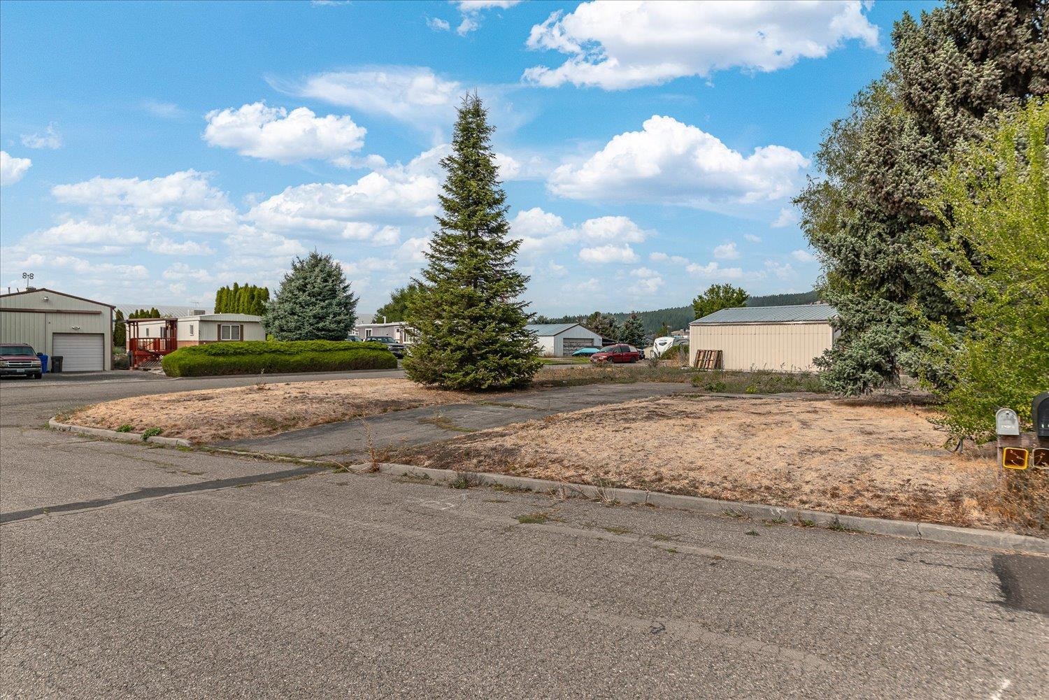 18305 E Liberty Ave - Photo 4