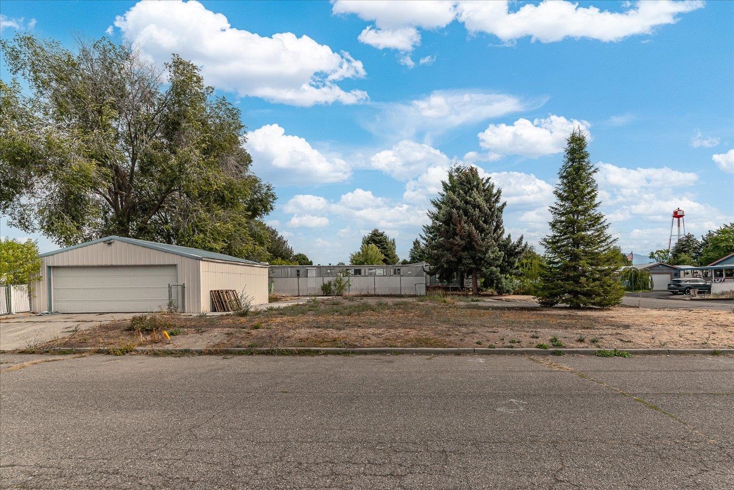 18305 E Liberty Ave - Photo 5