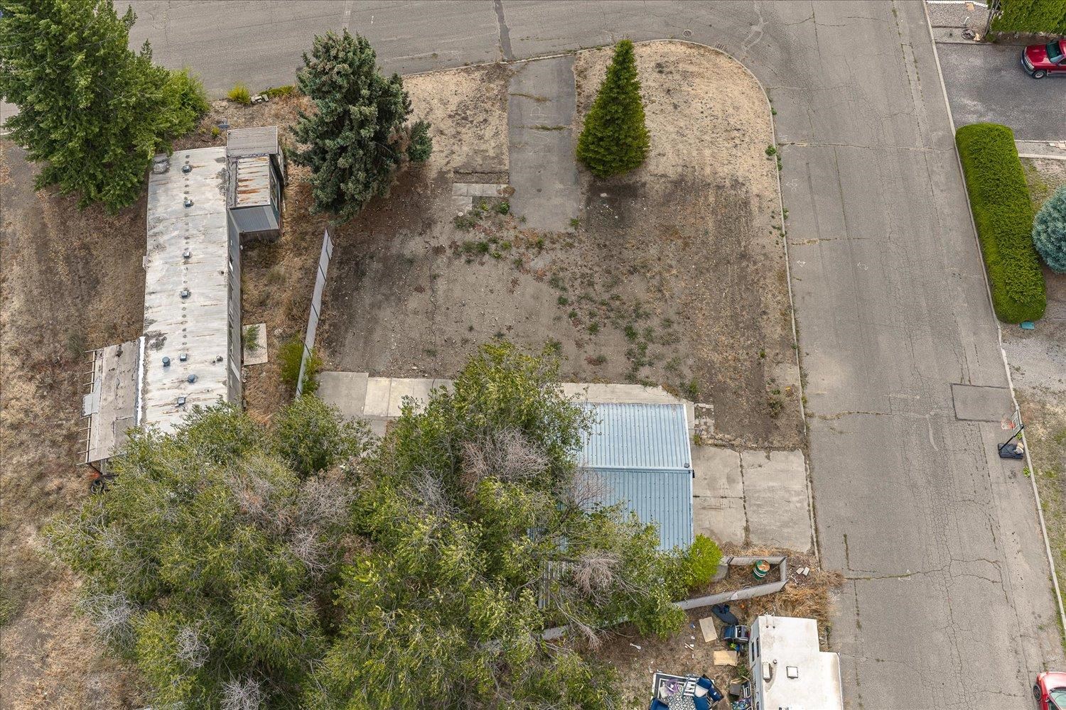 18305 E Liberty Ave - Photo 16