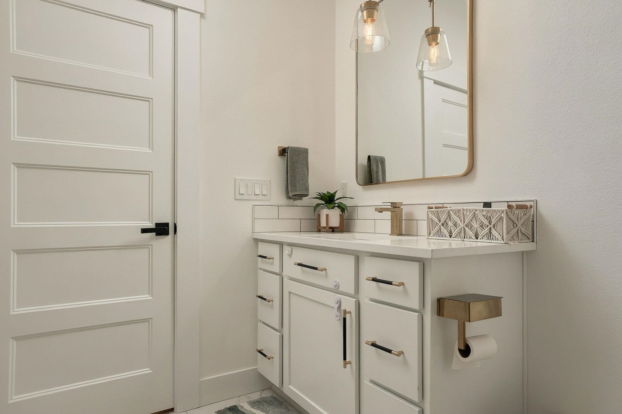 8609 E Hazelwood Ln - Photo 33