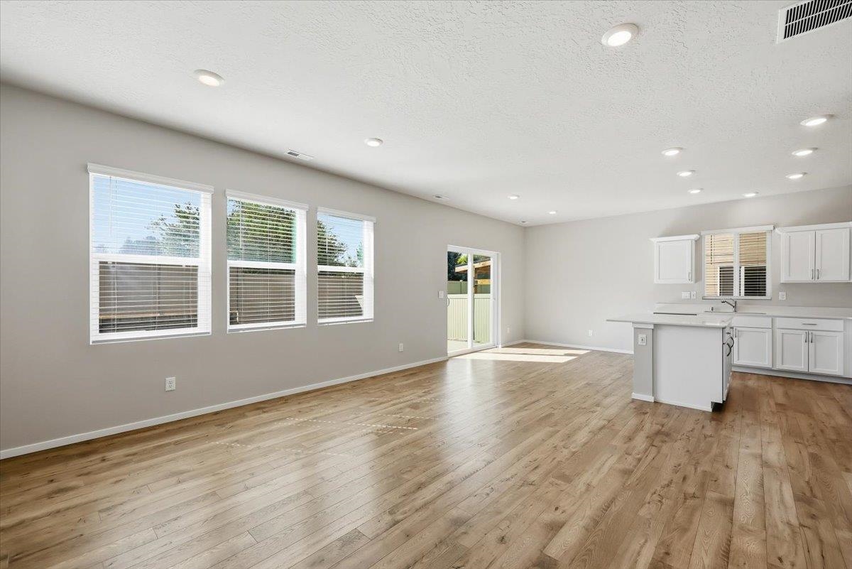 20470 E Legacy Springs Ct - Photo 6