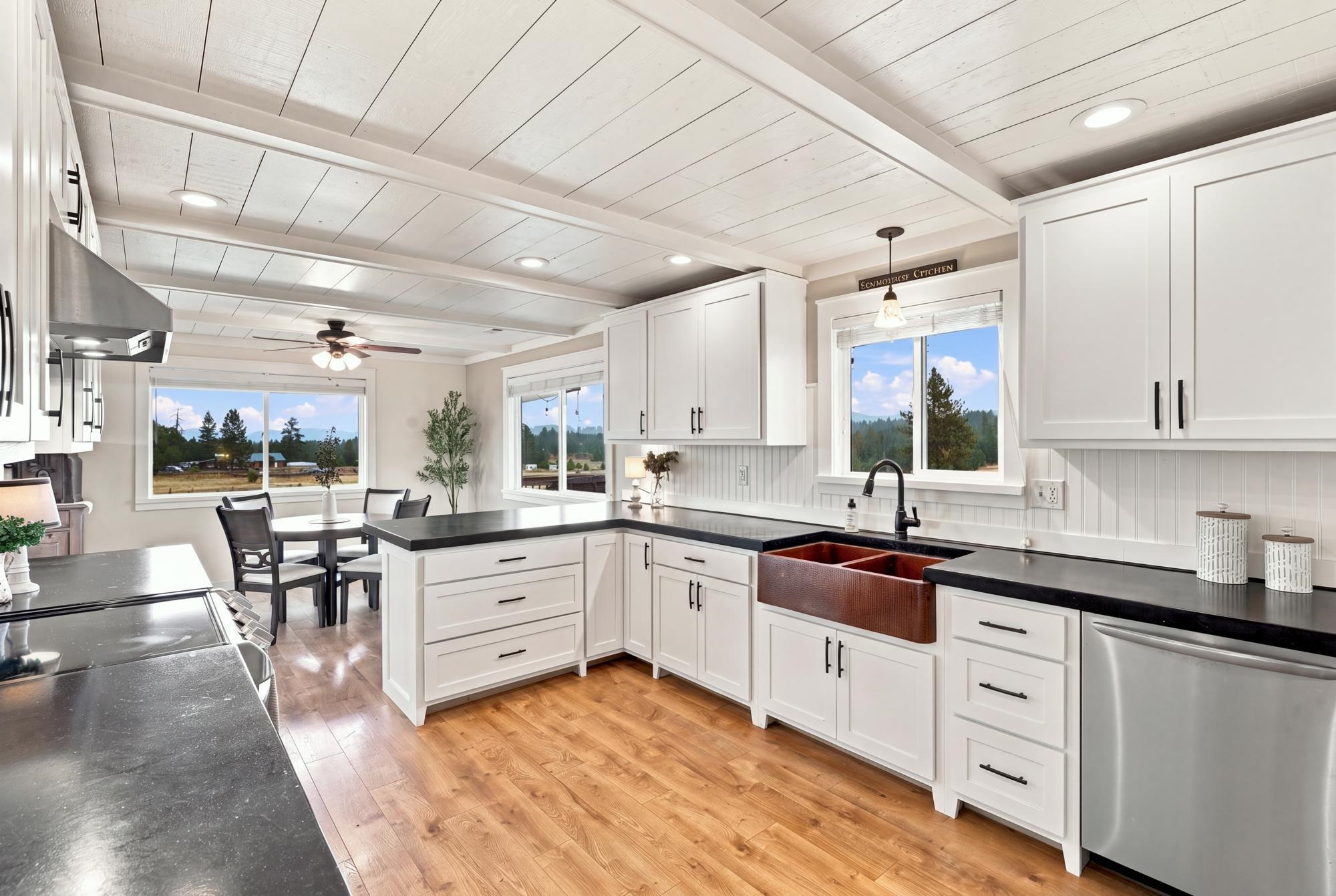 32326 N Elk-Chattaroy Rd - Photo 8