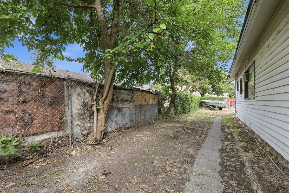 2107 E SINTO Ave - Photo 15