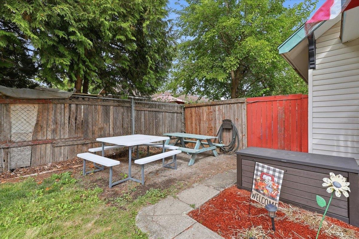 2107 E SINTO Ave - Photo 16