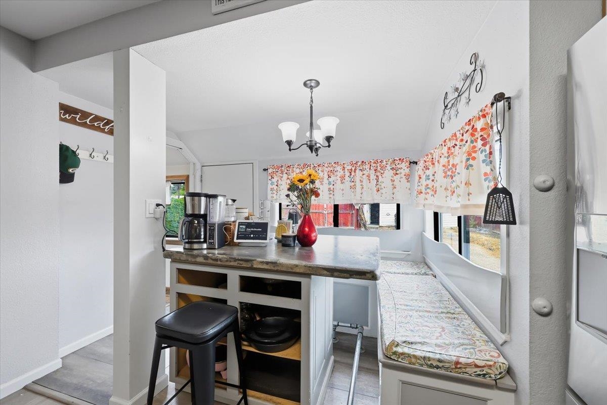 2107 E SINTO Ave - Photo 7