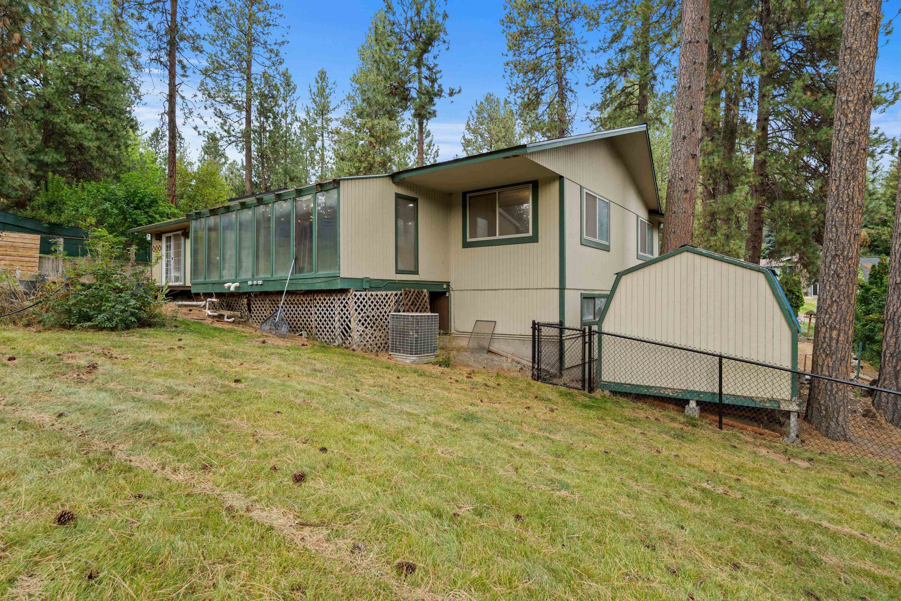 10918 E 50TH Ct - Photo 35