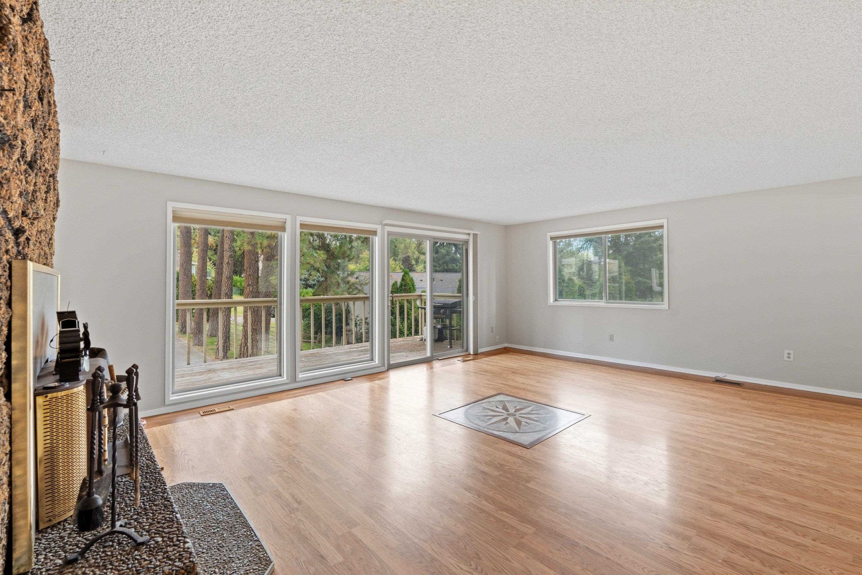 10918 E 50TH Ct - Photo 5