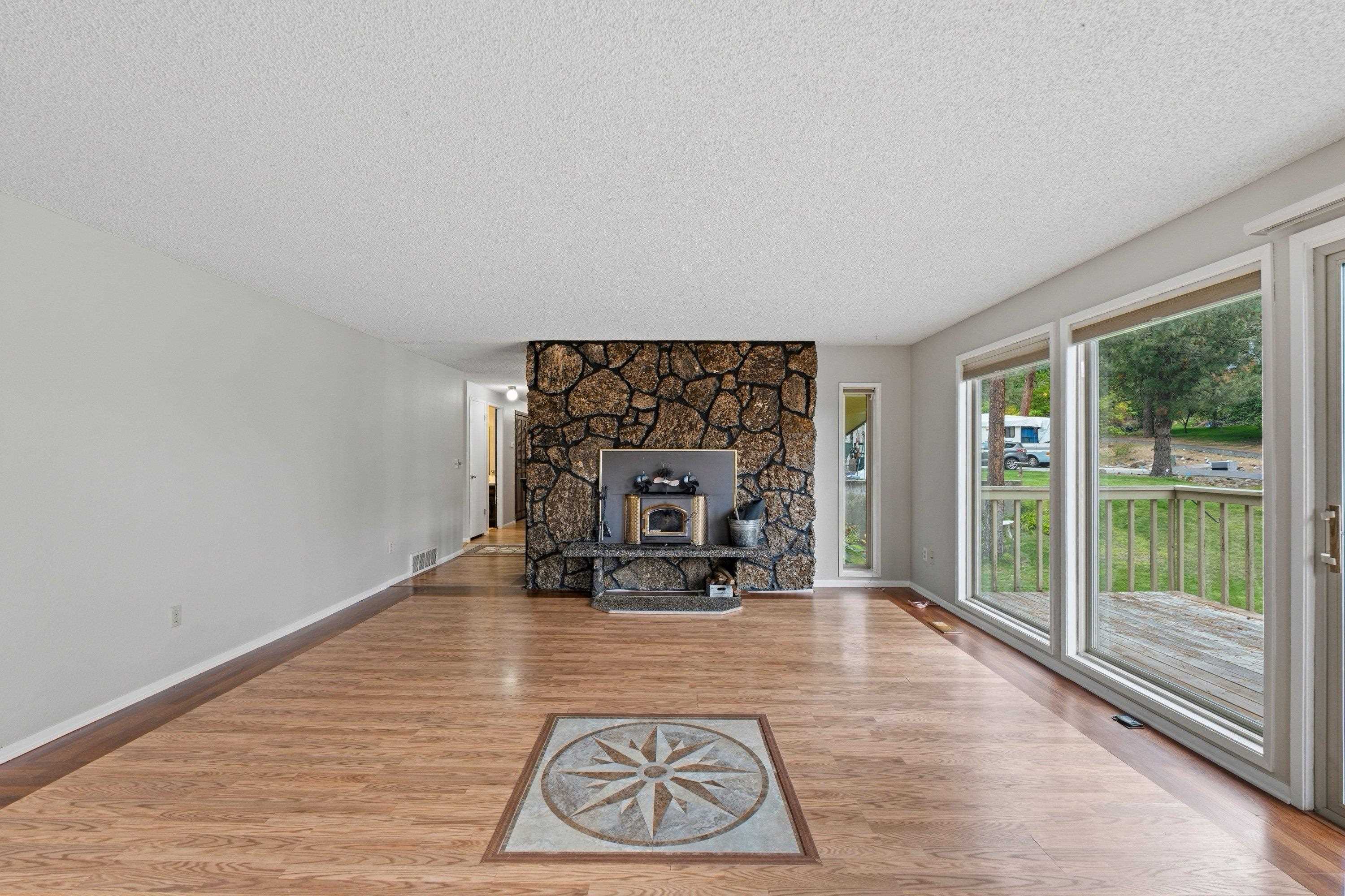 10918 E 50TH Ct - Photo 6