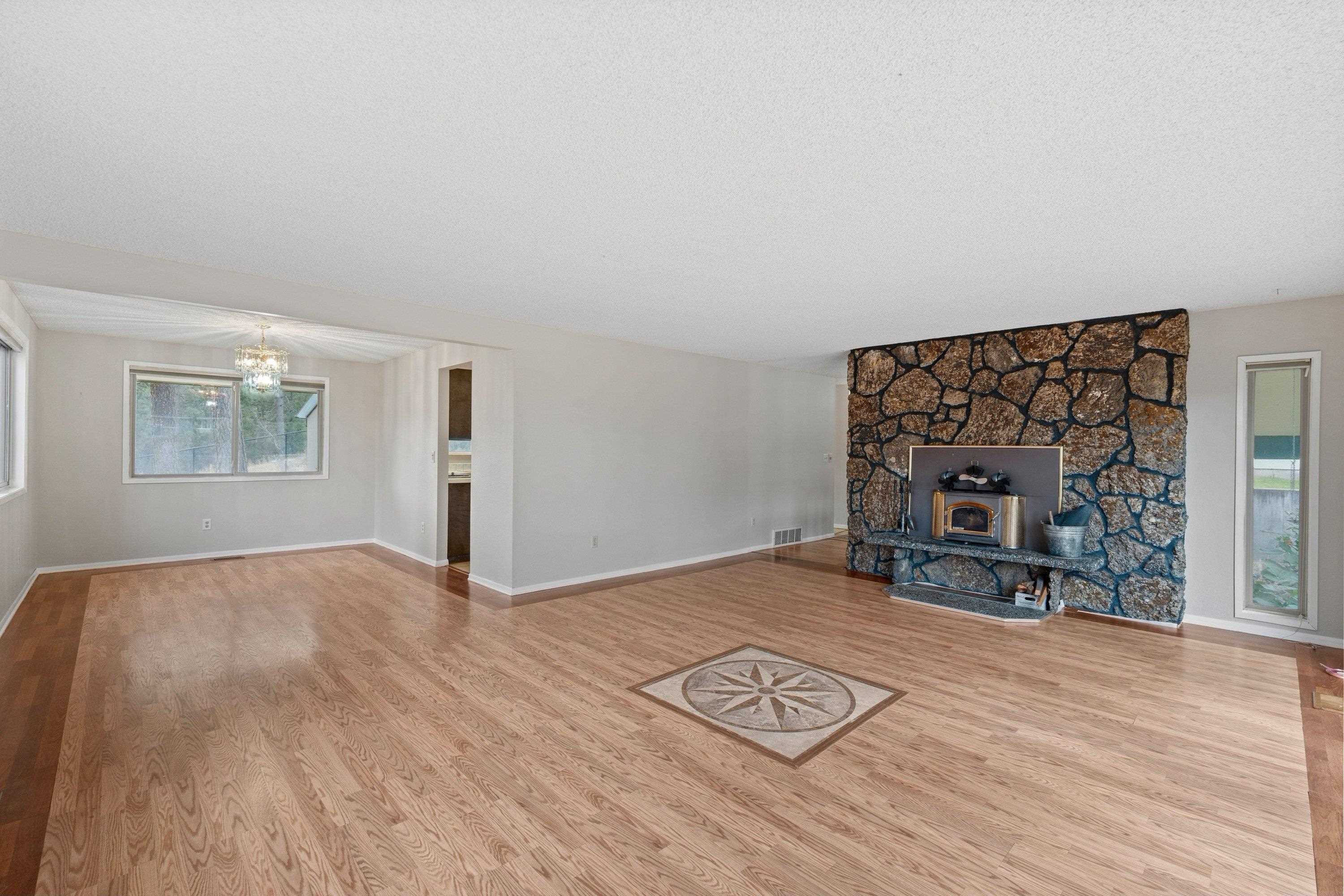 10918 E 50TH Ct - Photo 8