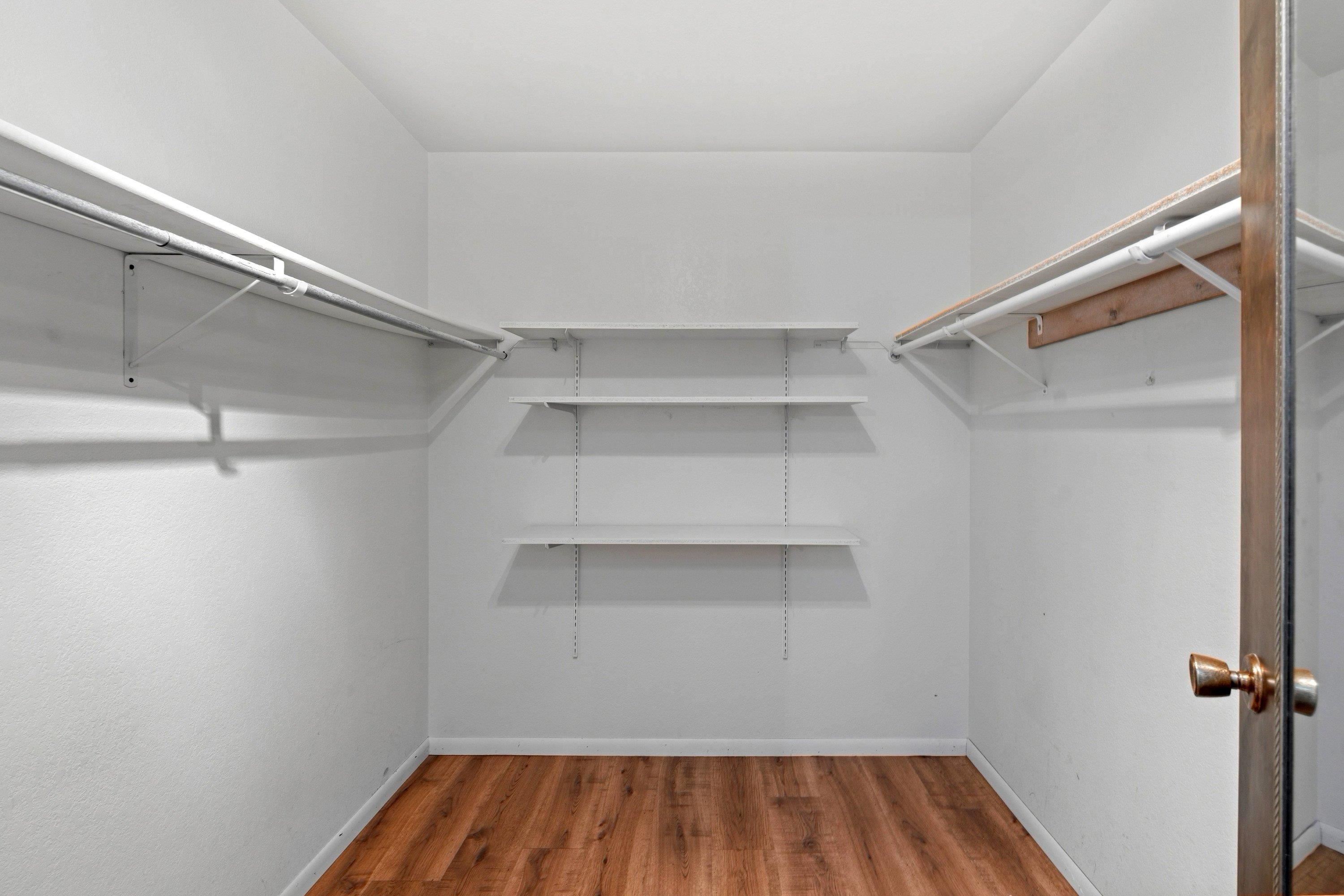 10918 E 50TH Ct - Photo 22