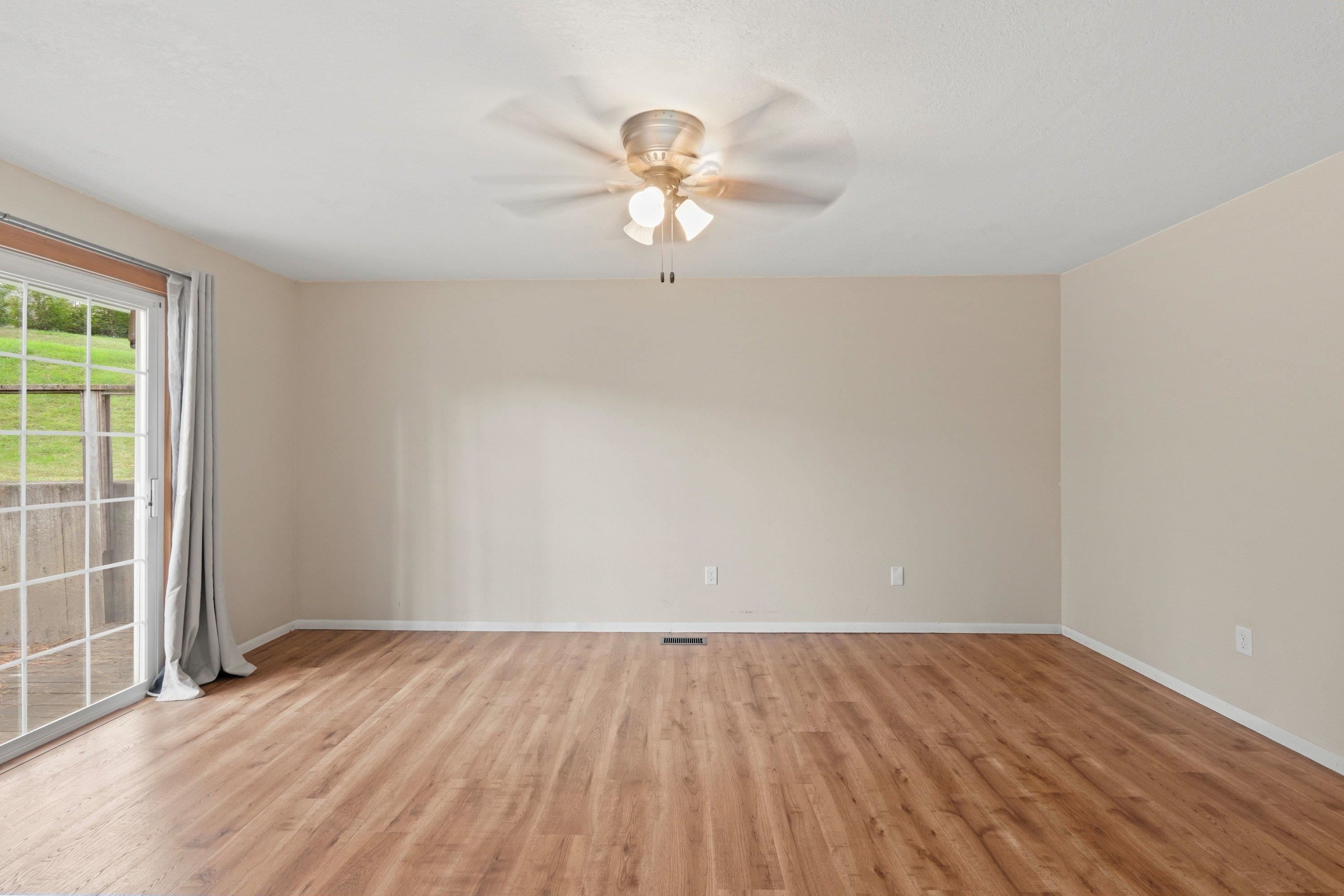 10918 E 50TH Ct - Photo 23