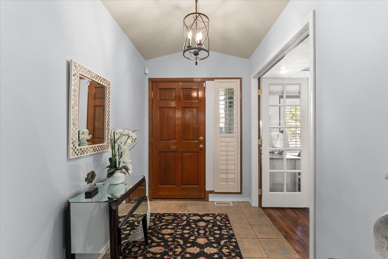 303 W Arrow Ln - Photo 6