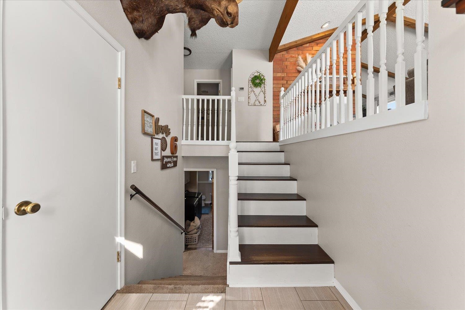 15618 N Glencrest Ct - Photo 3