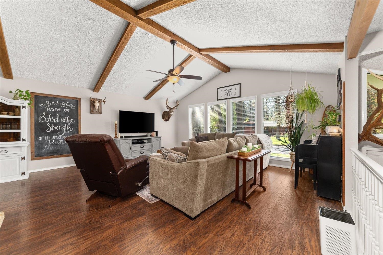 15618 N Glencrest Ct - Photo 5