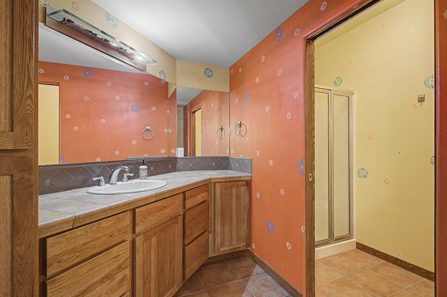 2503 S Thierman Ln - Photo 47
