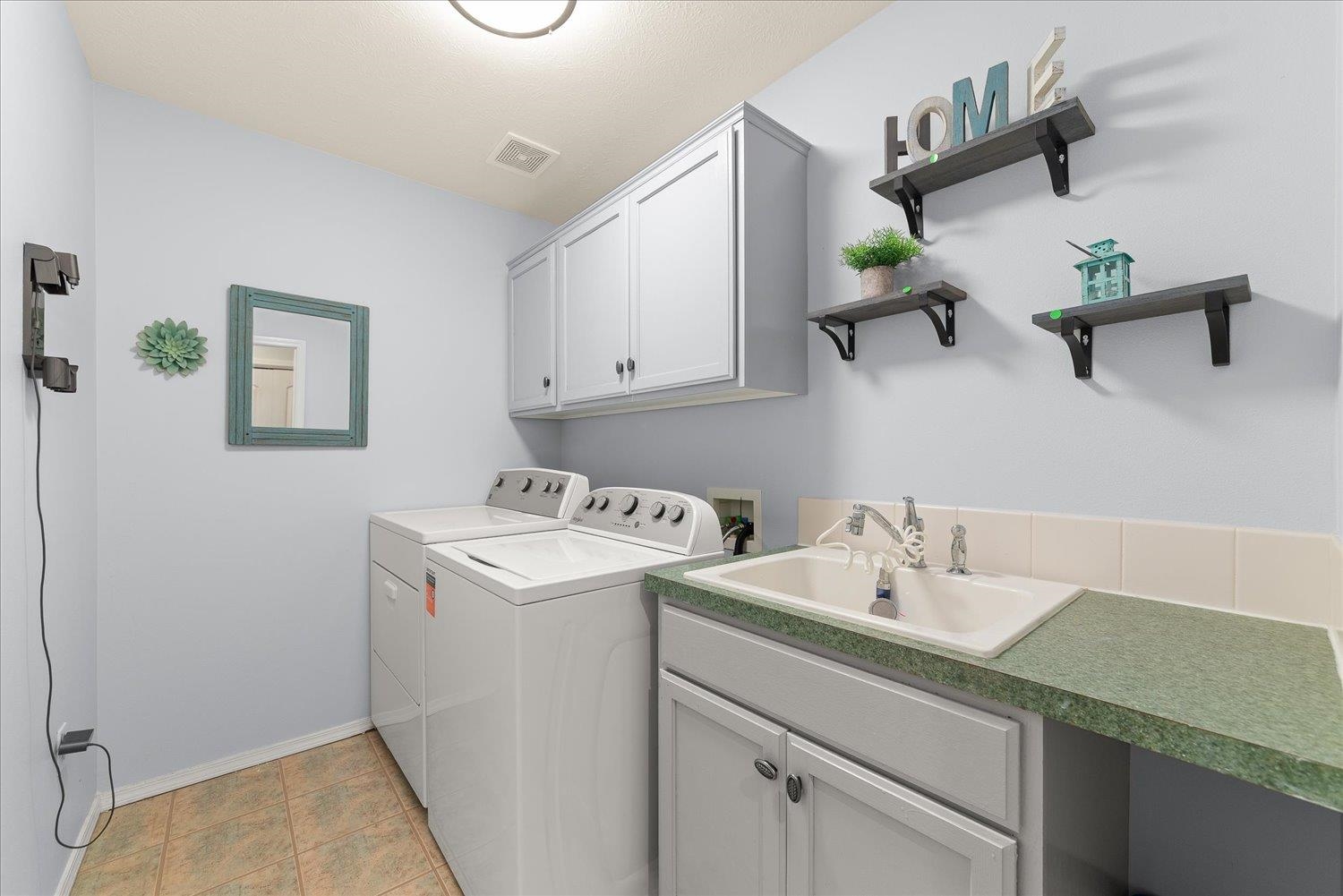 303 W Arrow Ln - Photo 26