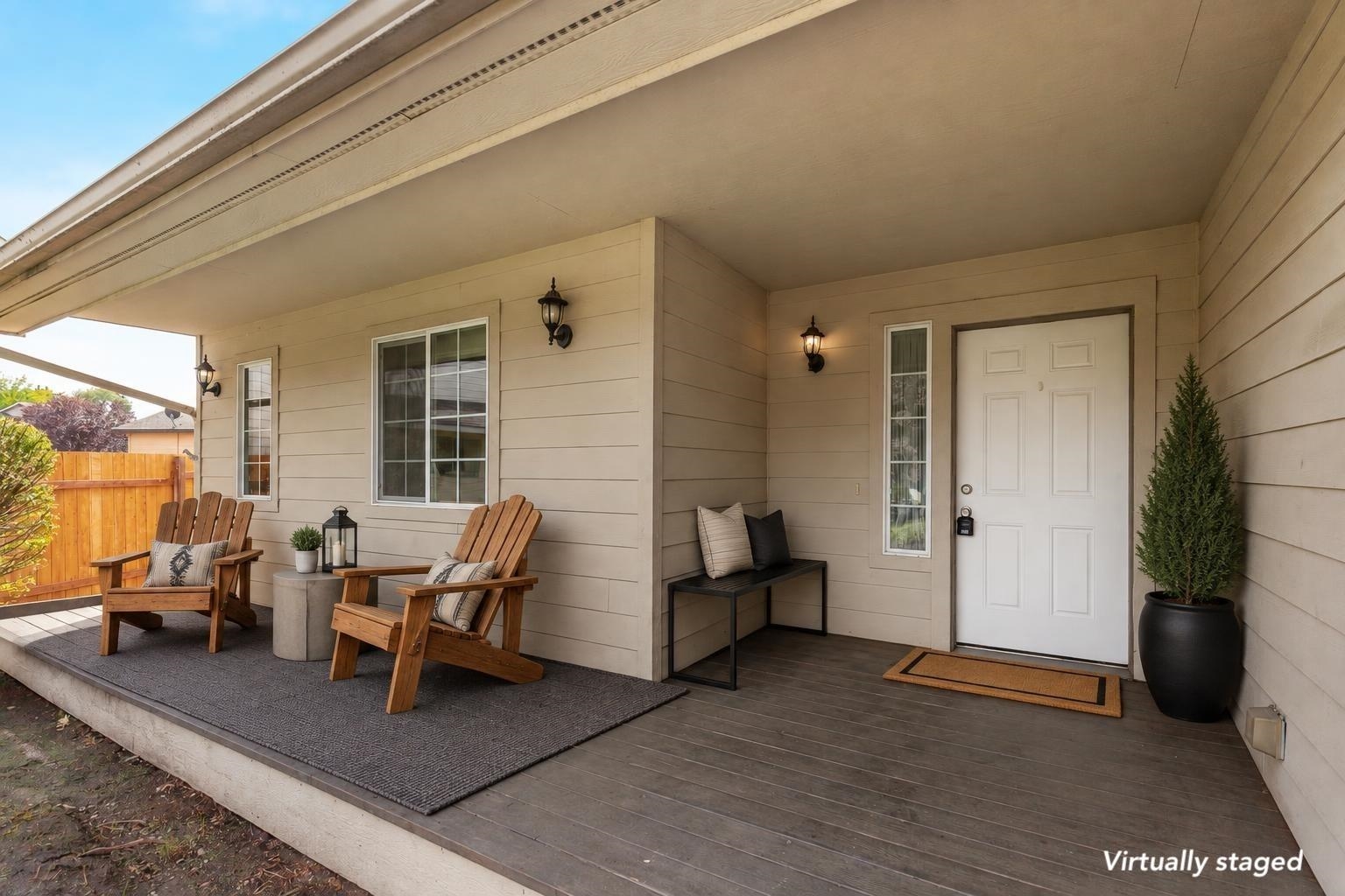 18712 E Augusta Ct - Photo 2