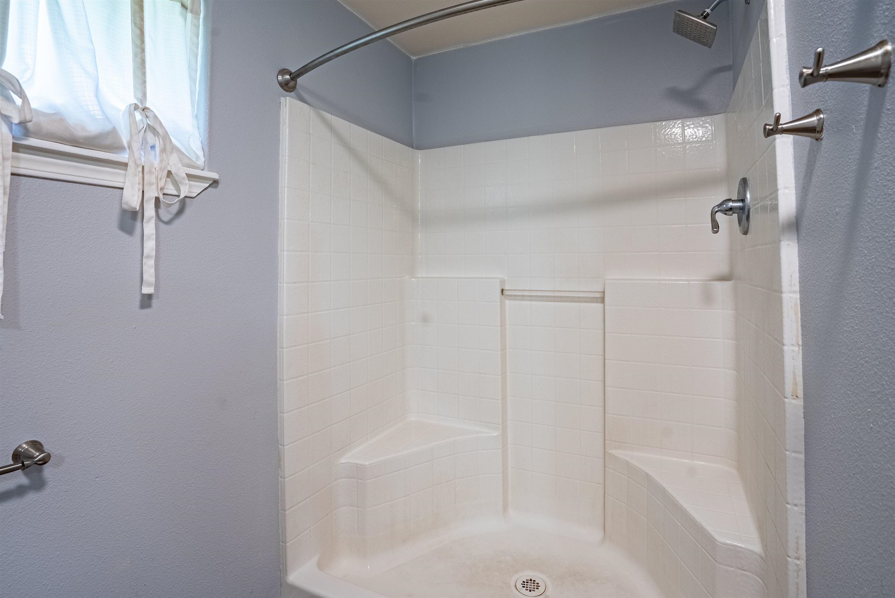 5010 N Tiara Ct - Photo 16
