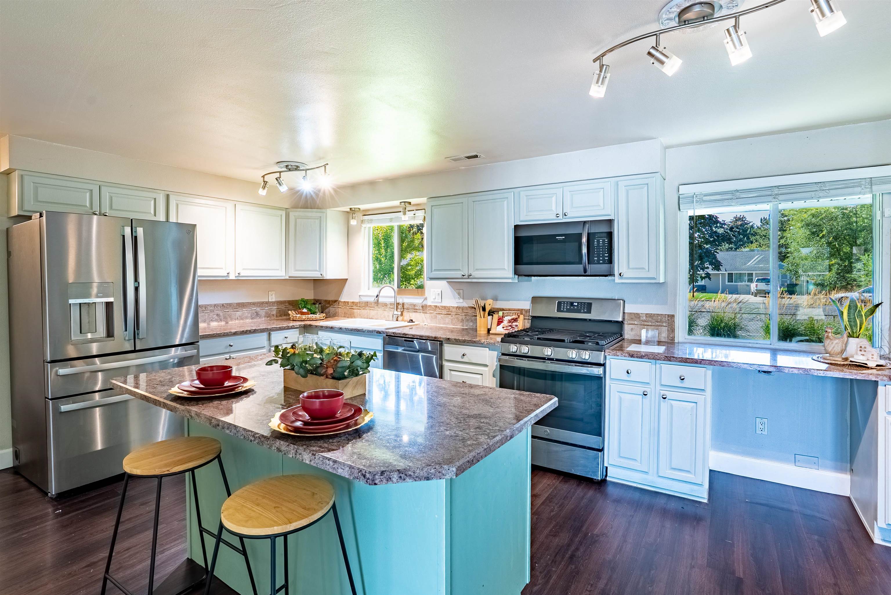 5010 N Tiara Ct - Photo 9