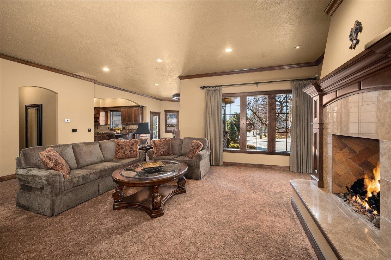 2104 E Cherrytree Ln - Photo 6