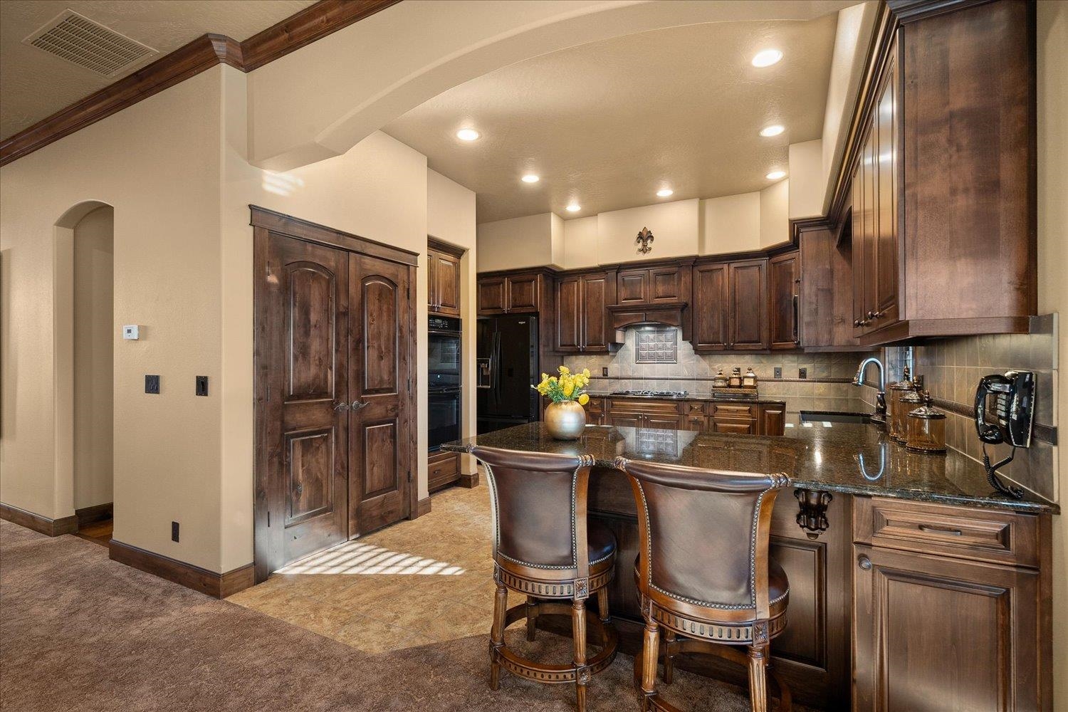 2104 E Cherrytree Ln - Photo 25