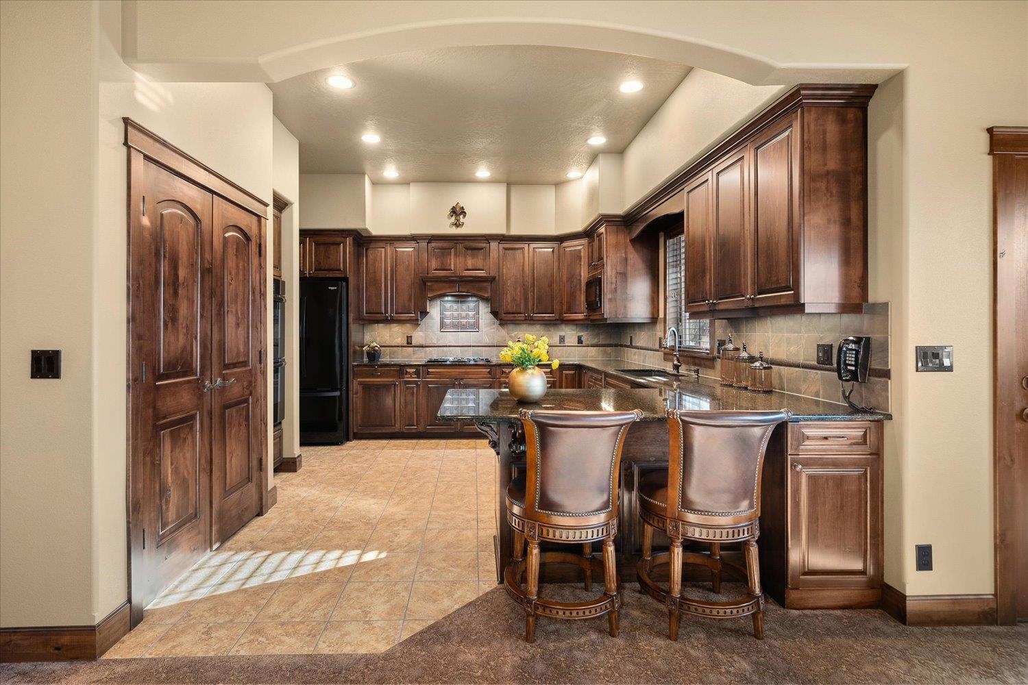 2104 E Cherrytree Ln - Photo 13
