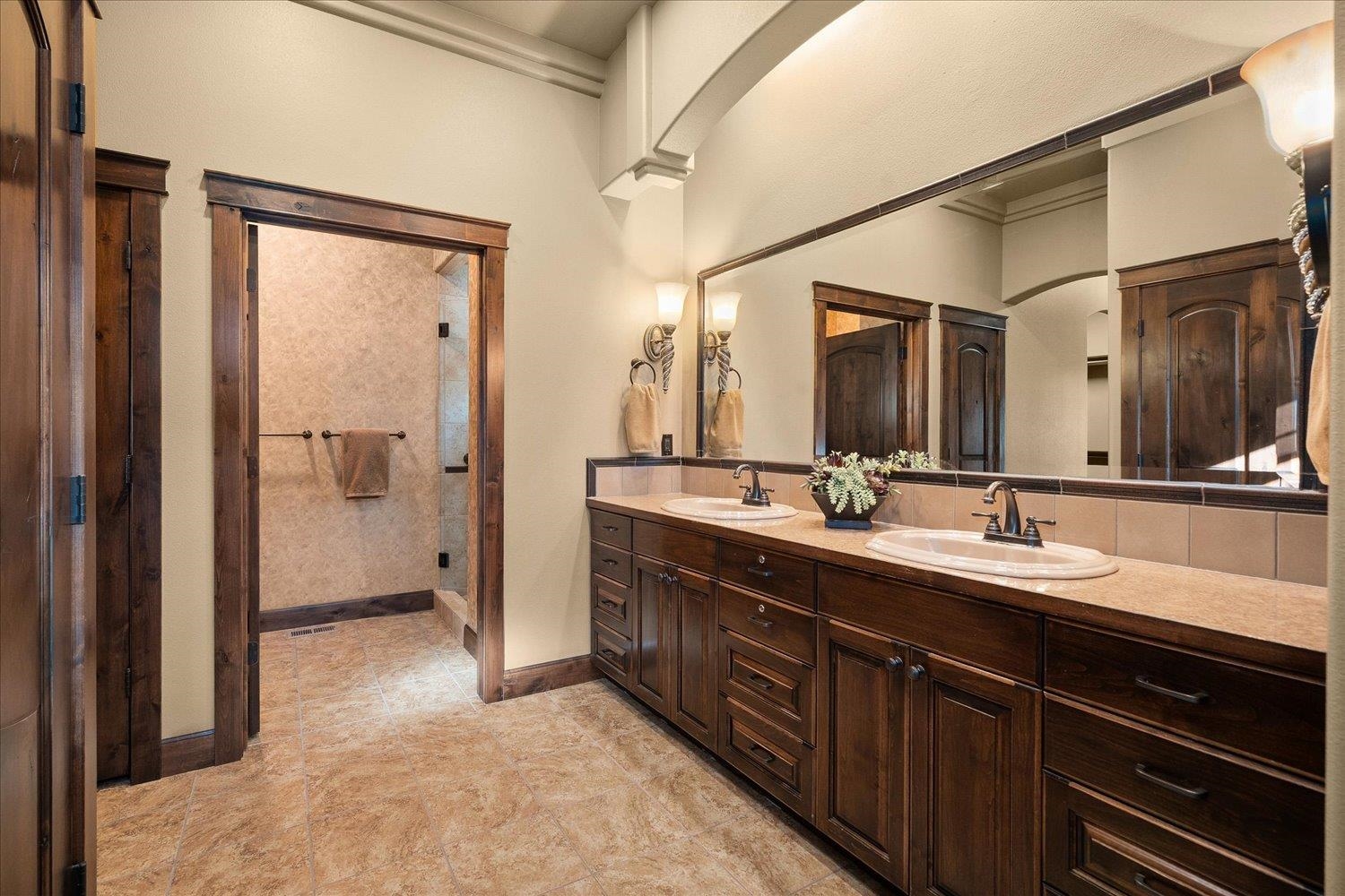 2104 E Cherrytree Ln - Photo 28
