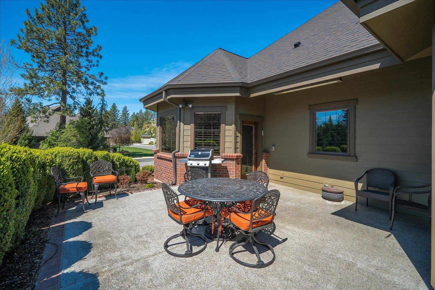 2104 E Cherrytree Ln - Photo 37